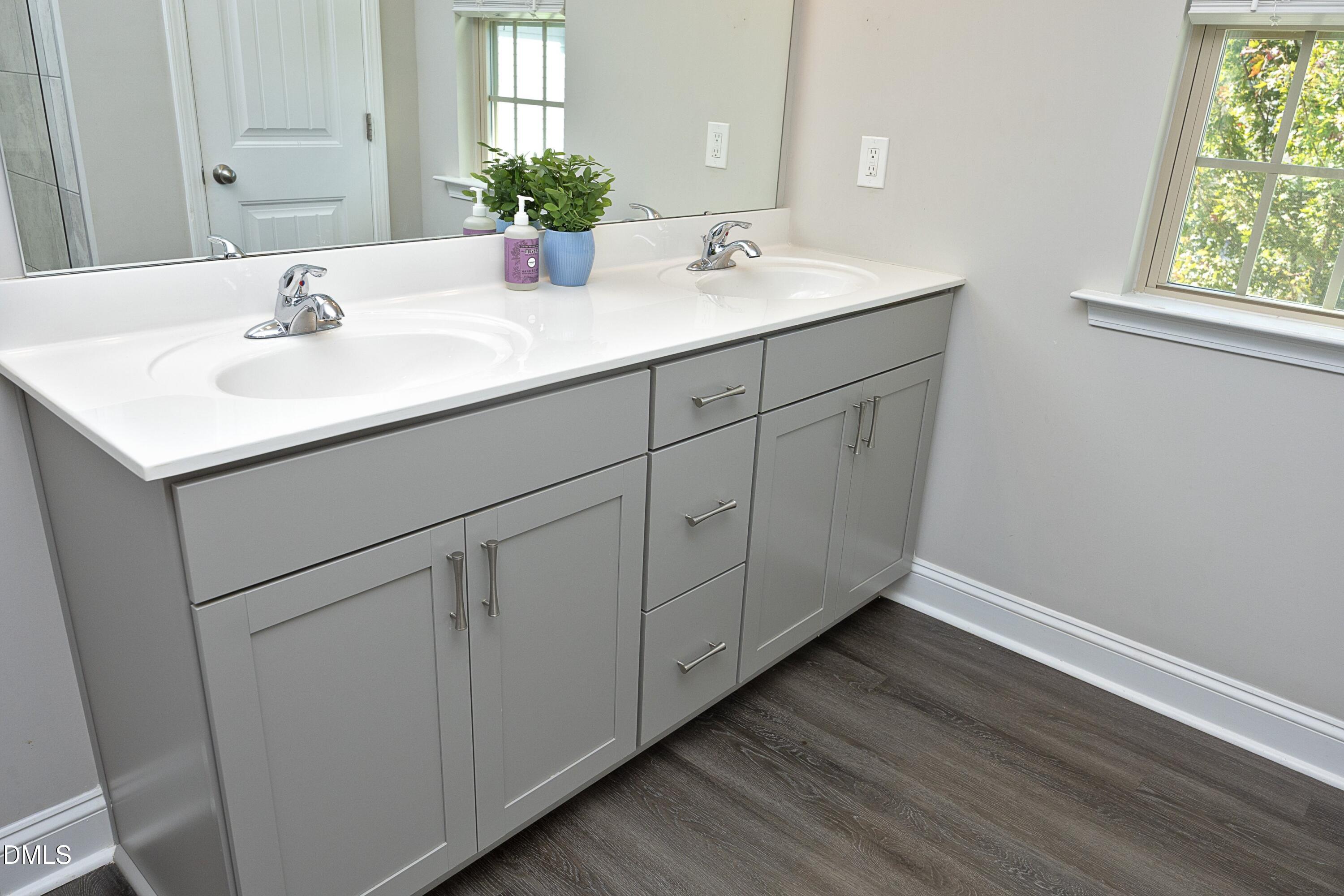 5000 Silver Spruce Way Property Photo 38