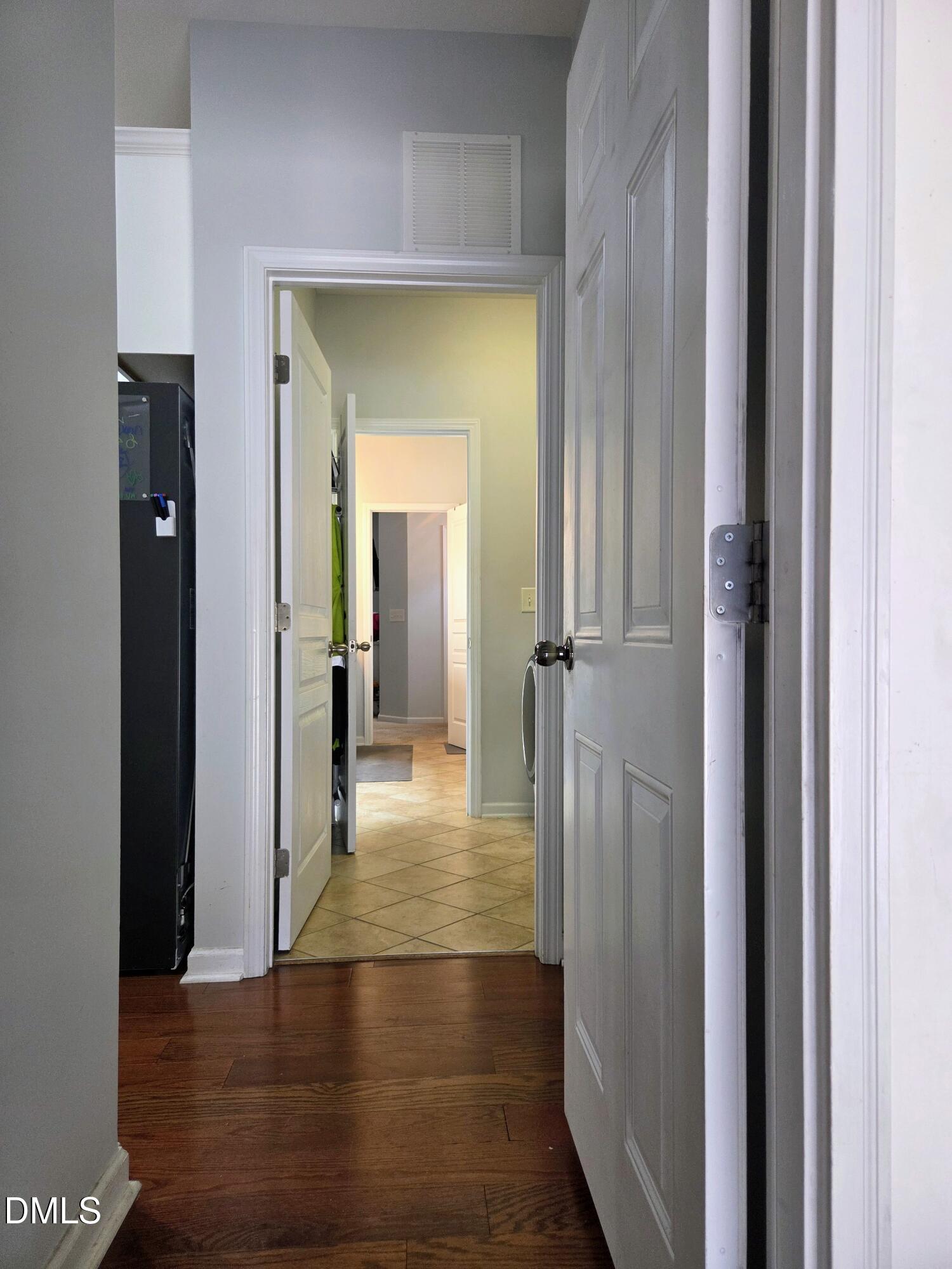 3327 Whispernut Lane Property Photo 9