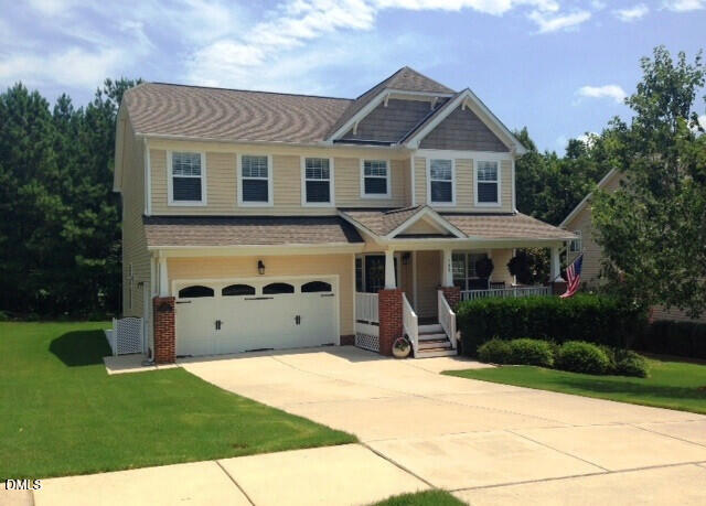 105 Clubhouse Drive Property Photo 1