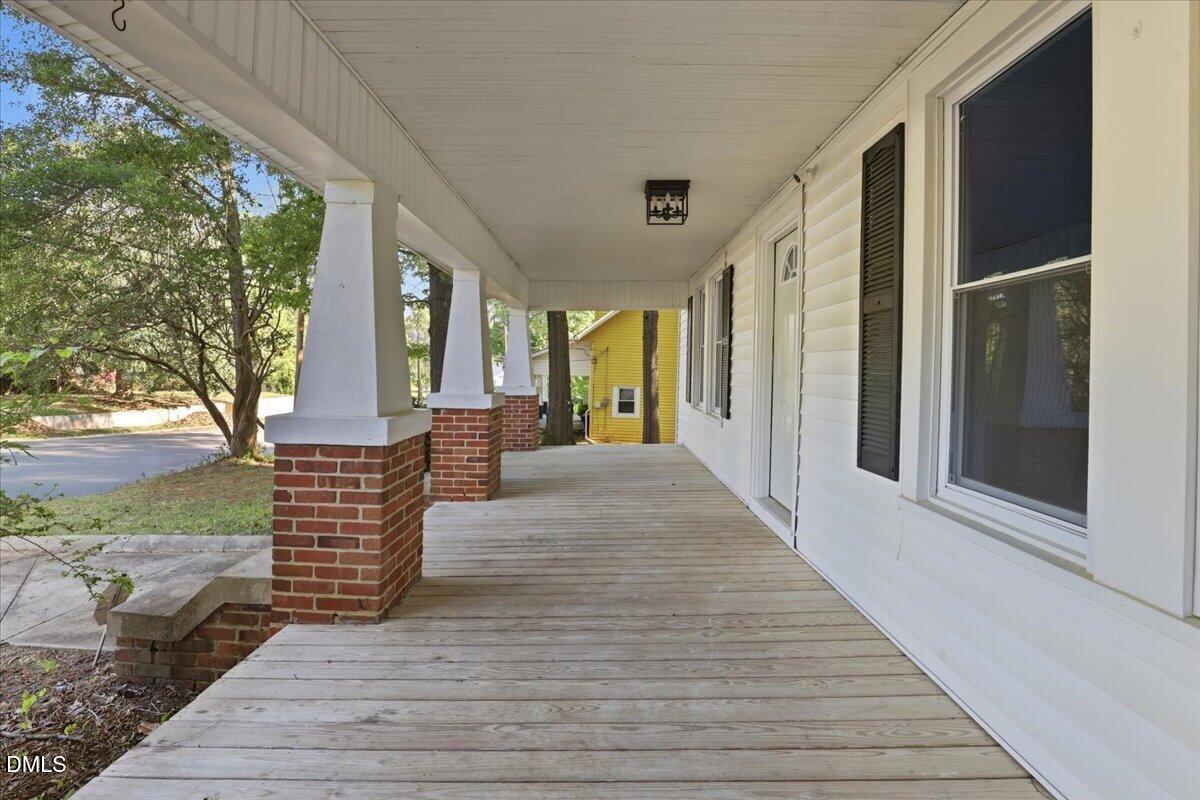 511 S Pine Street Property Photo 4