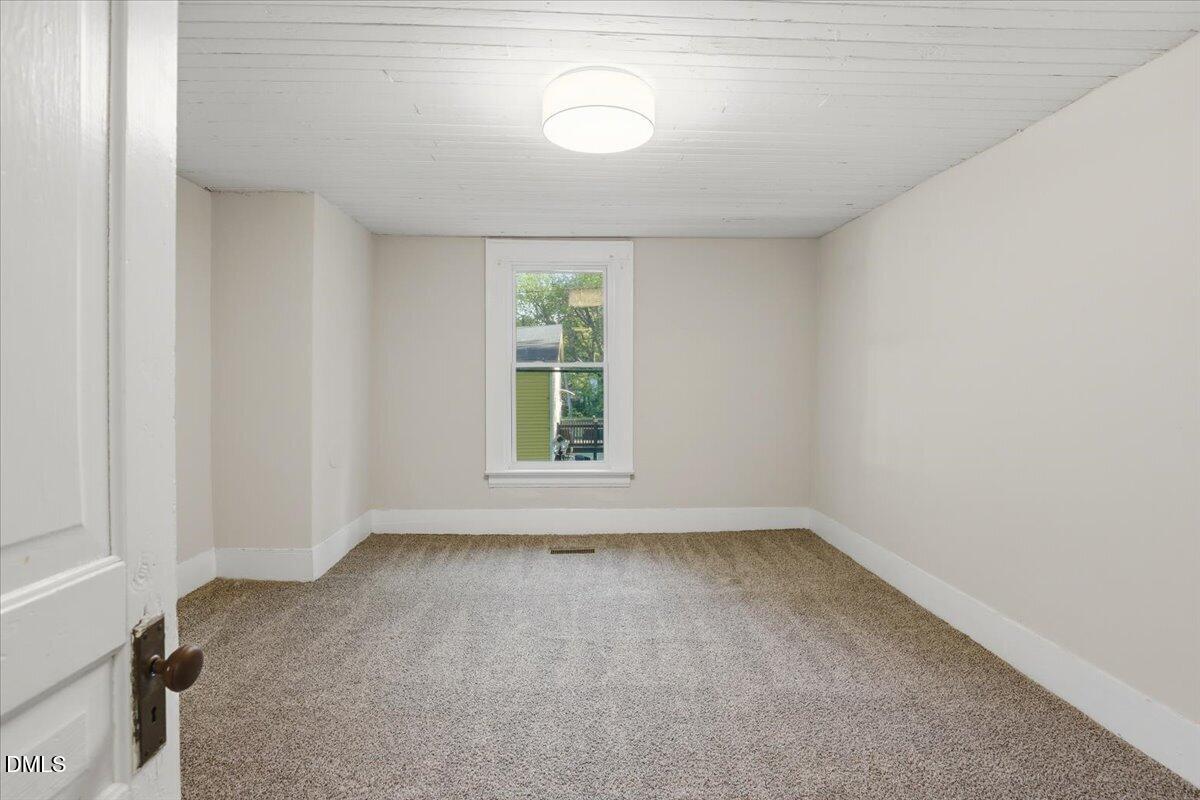 511 S Pine Street Property Photo 20