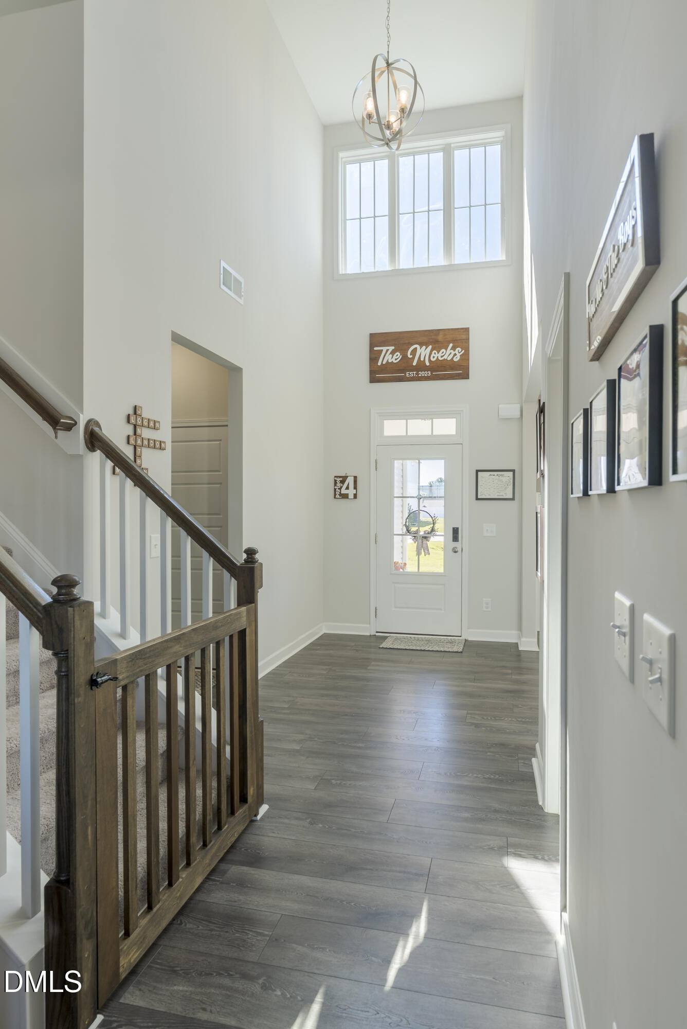 17 Looping Horse Circle Property Photo 2