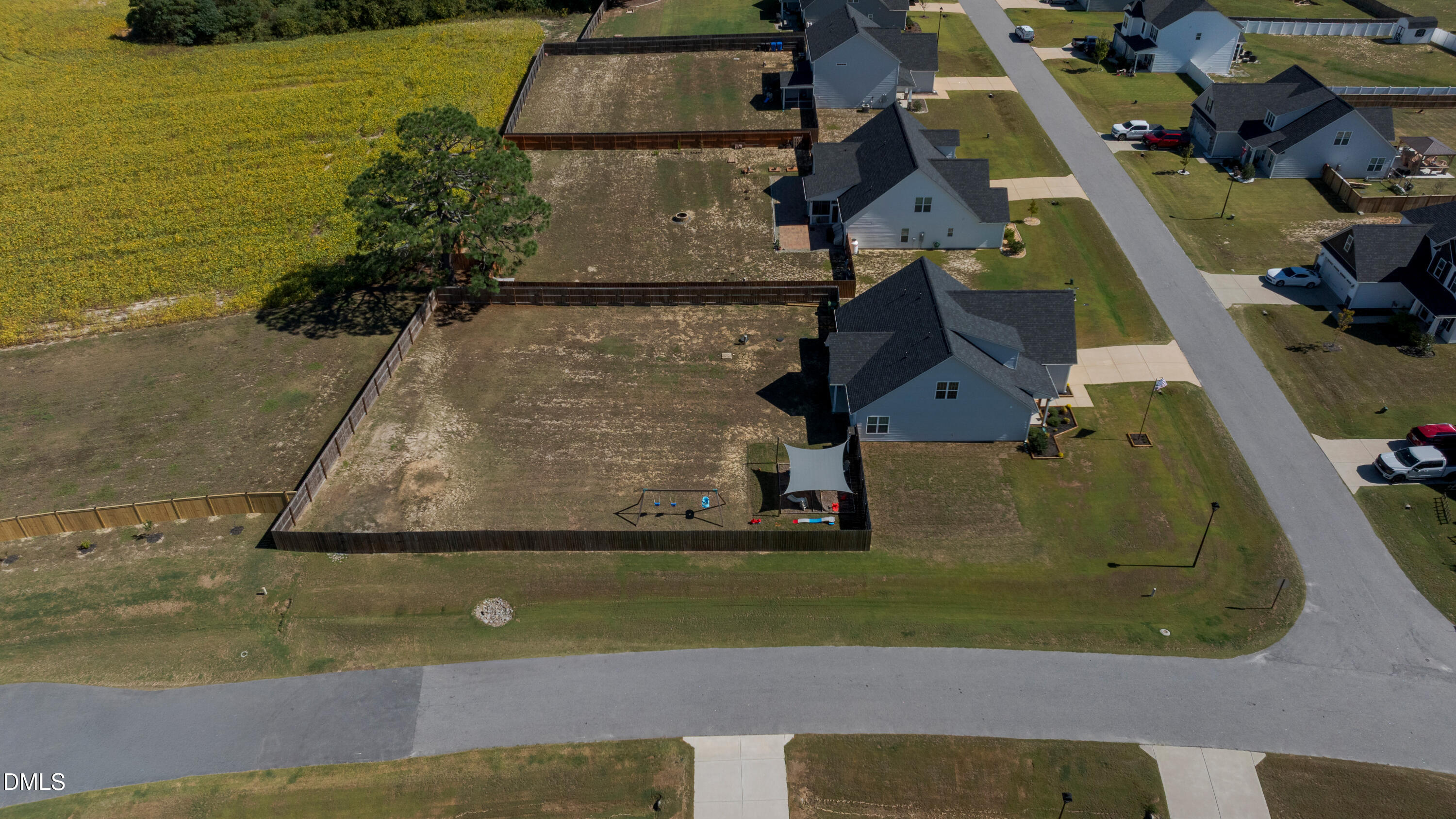 17 Looping Horse Circle Property Photo 40