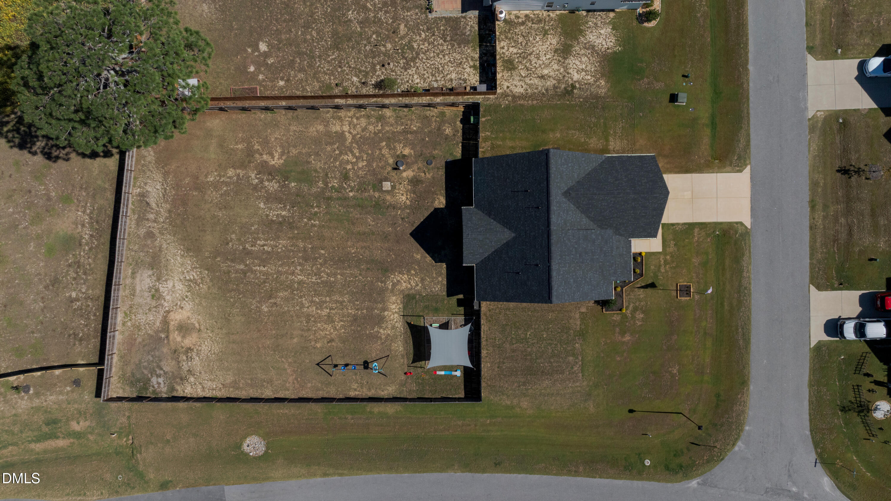 17 Looping Horse Circle Property Photo 44