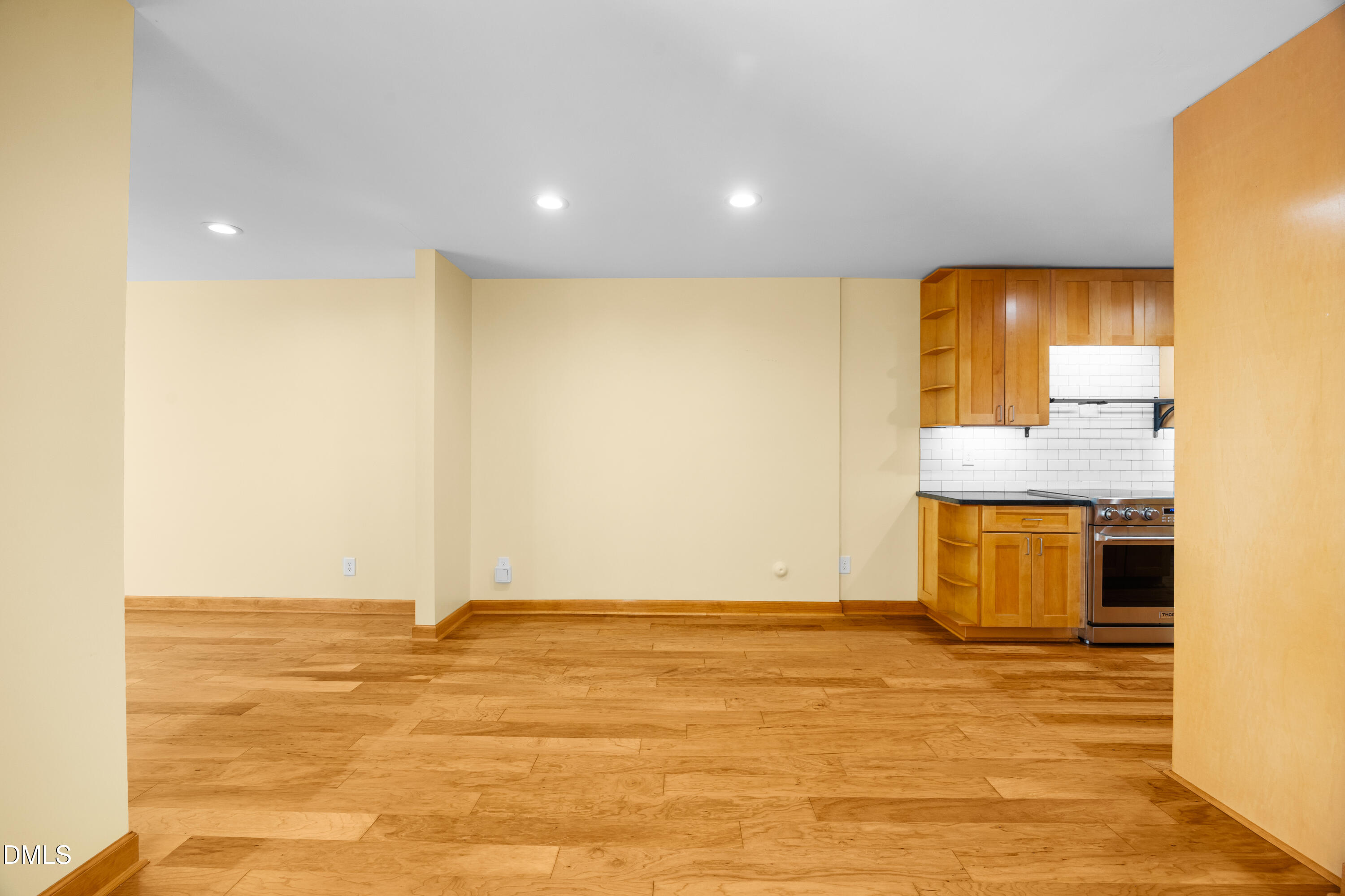 4100 Five Oaks Drive Property Photo 17