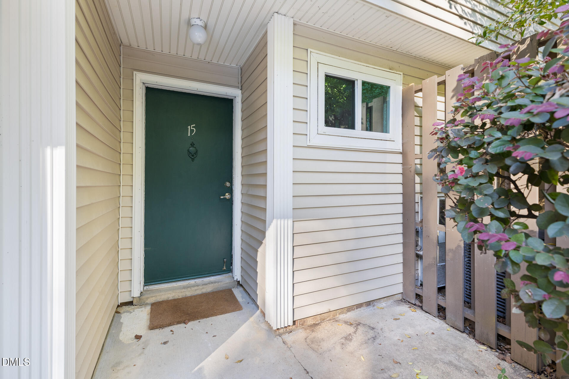 220 Elizabeth Street Apt G15 Property Photo 16
