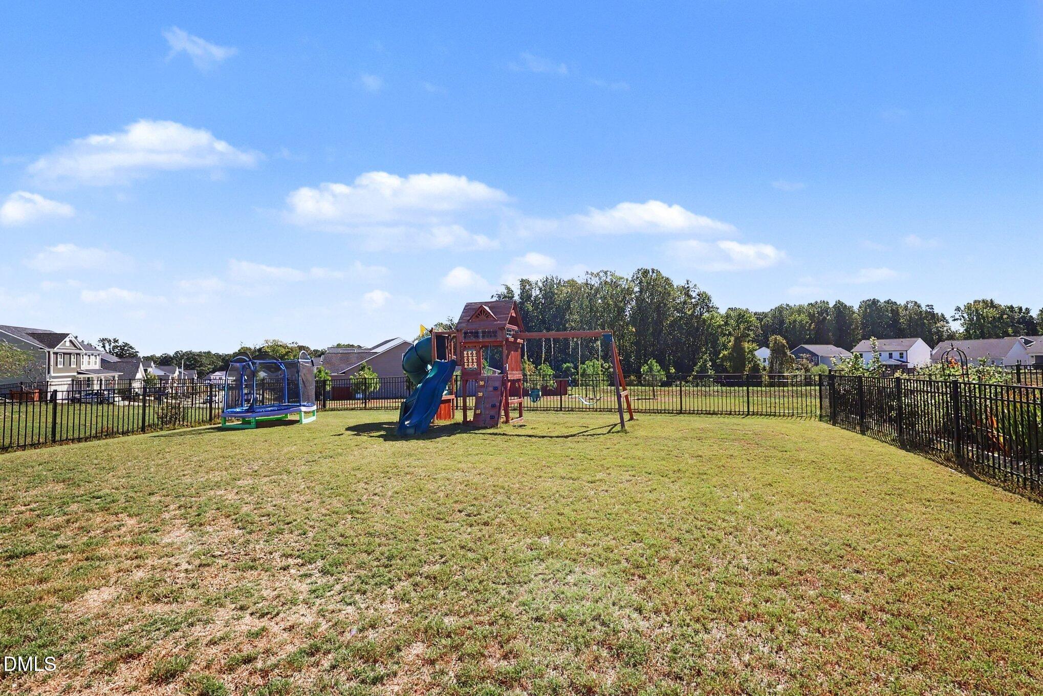944 Briar Gate Drive Property Photo 25