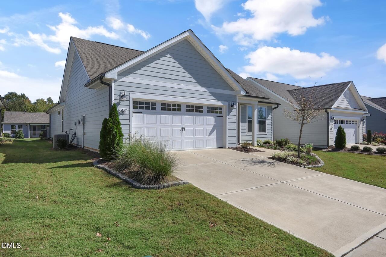 344 Steeplechase Boulevard Property Photo 2