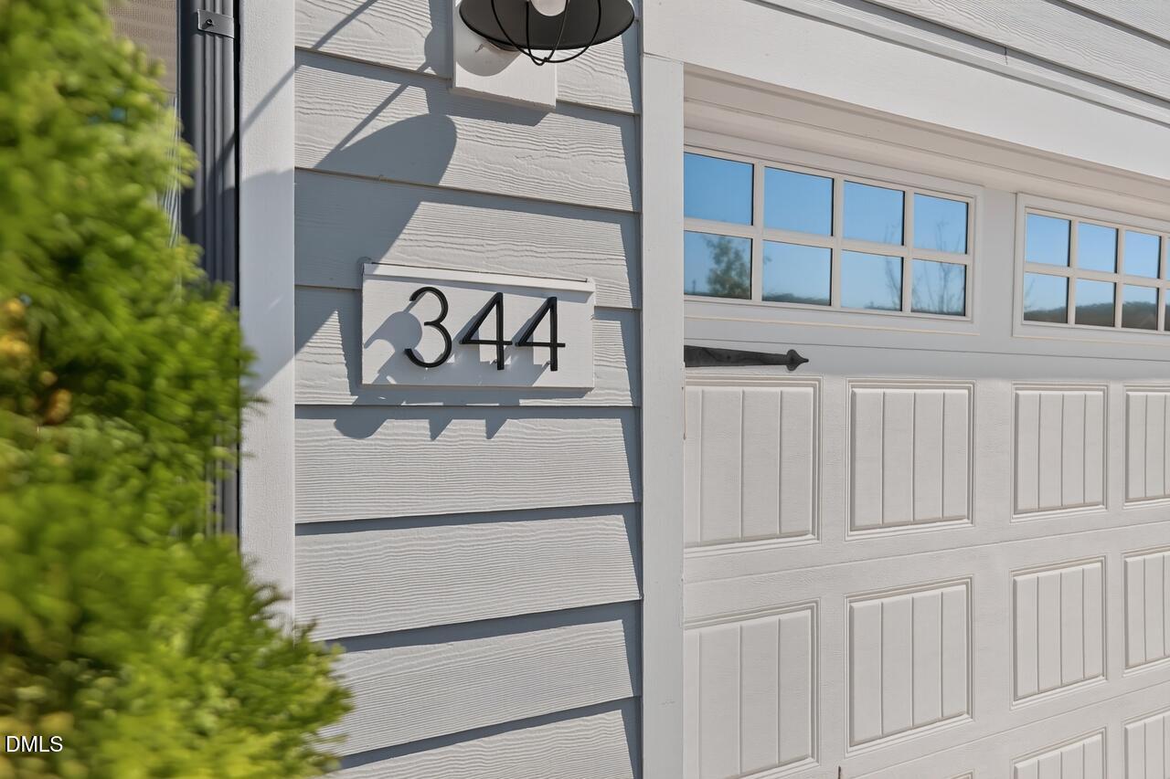 344 Steeplechase Boulevard Property Photo 5