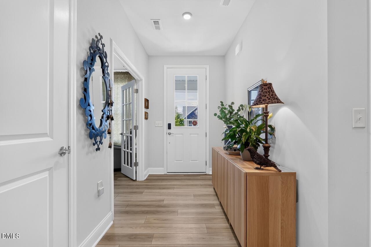 344 Steeplechase Boulevard Property Photo 7