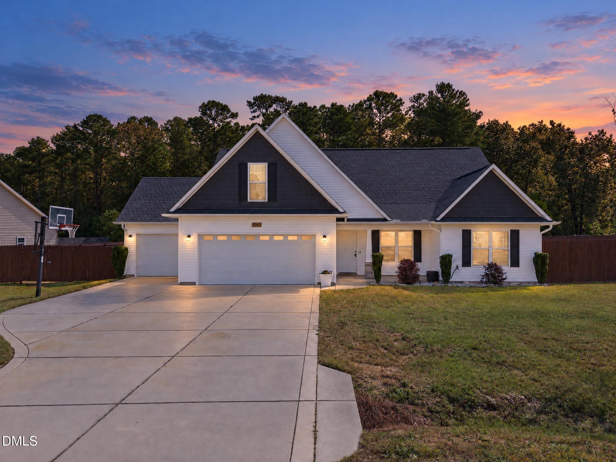 1065 Moonland Drive Property Photo 1