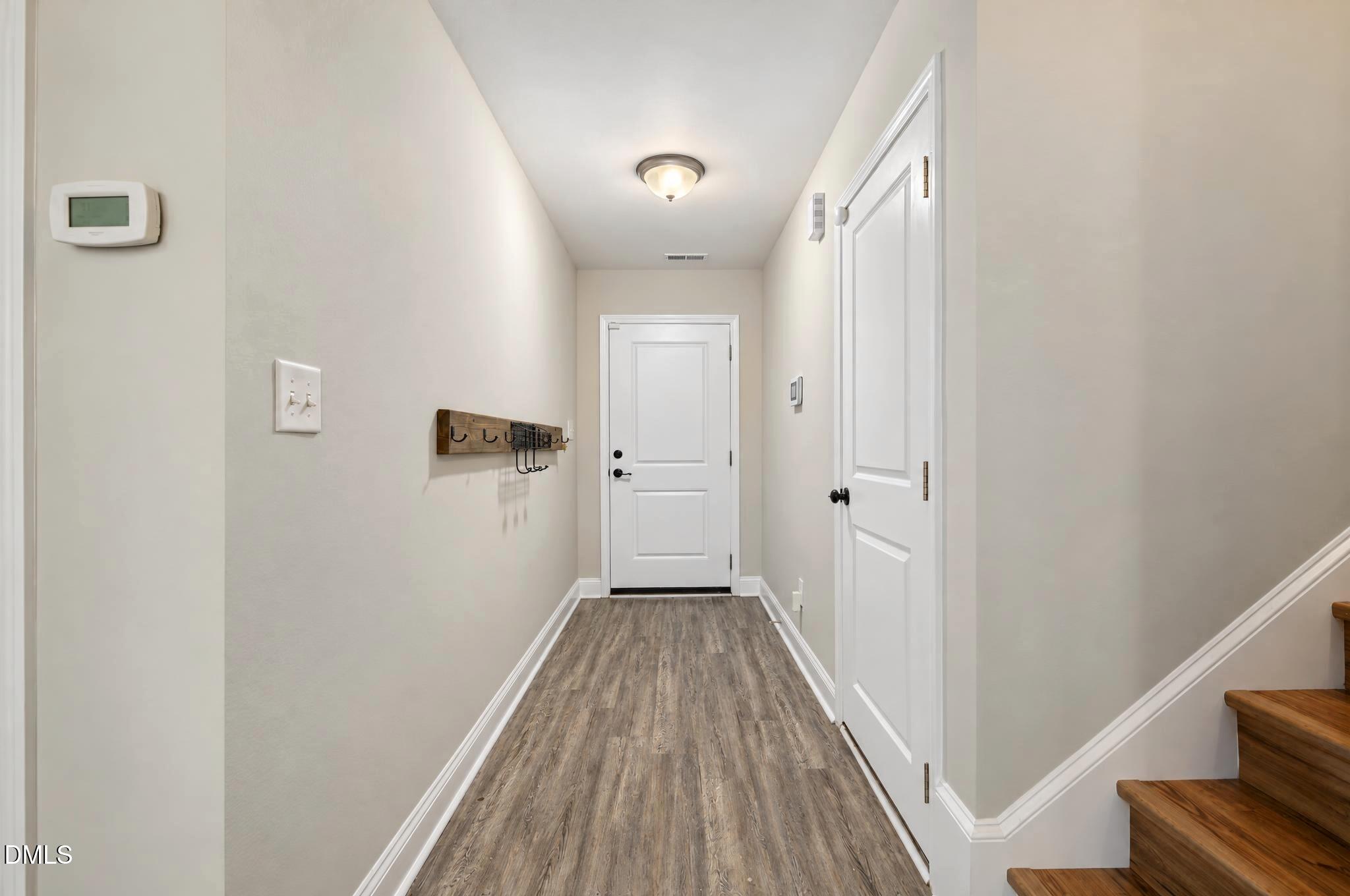 1065 Moonland Drive Property Photo 4