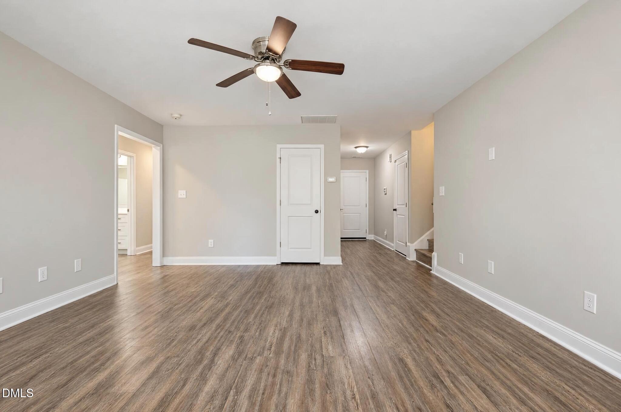 1065 Moonland Drive Property Photo 8