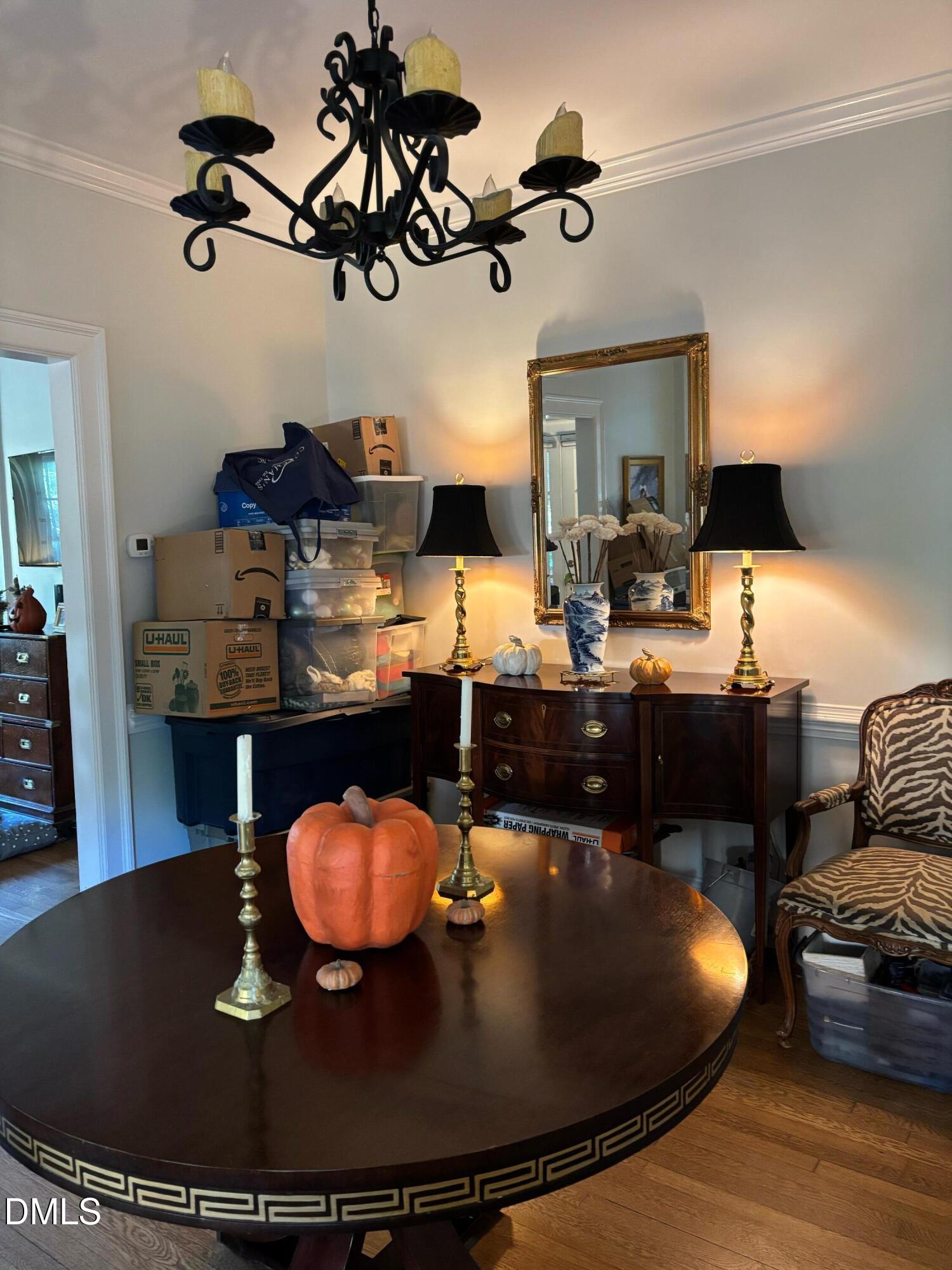 2109 Fairview Road Property Photo 6