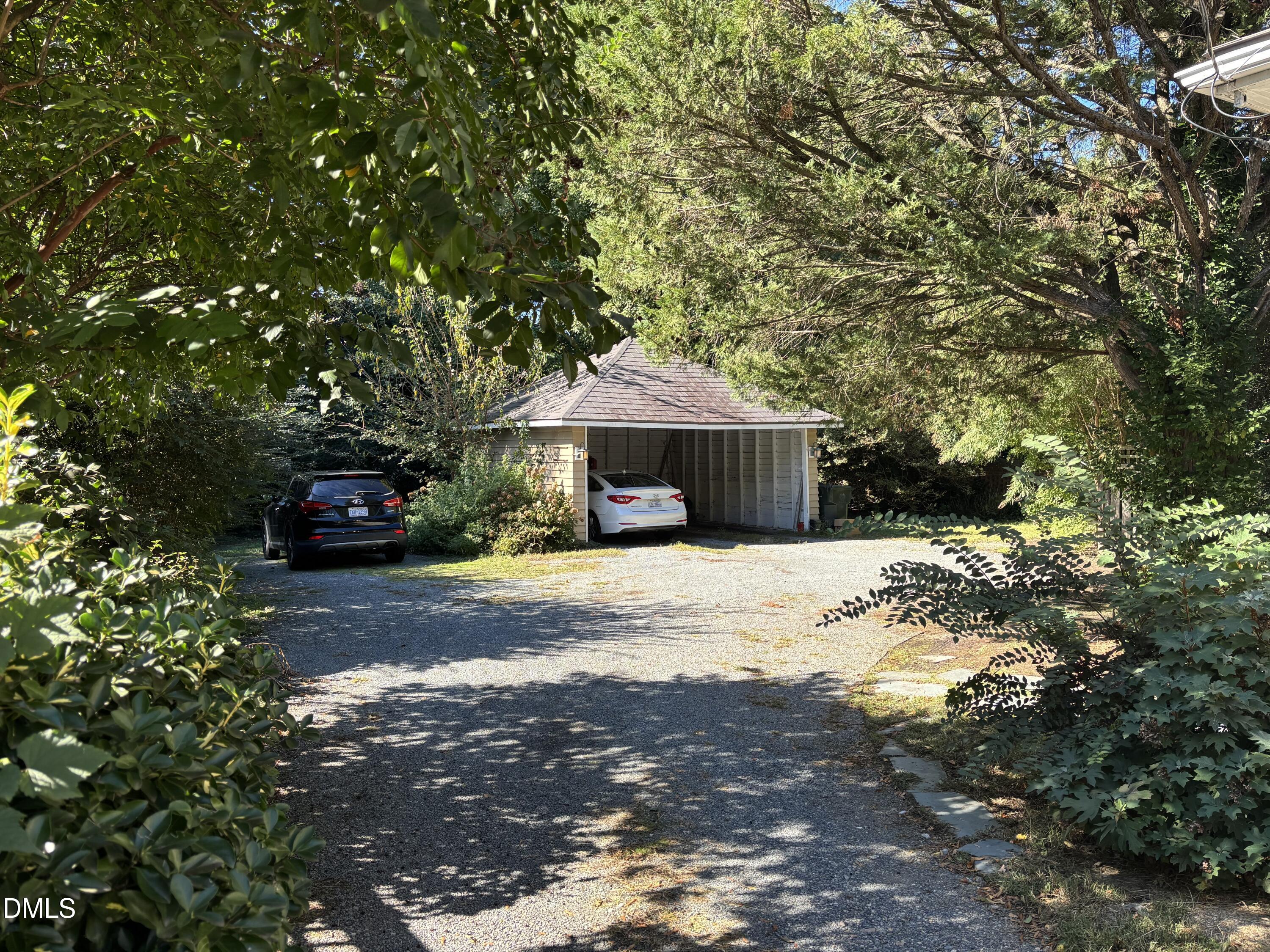 2109 Fairview Road Property Photo 20