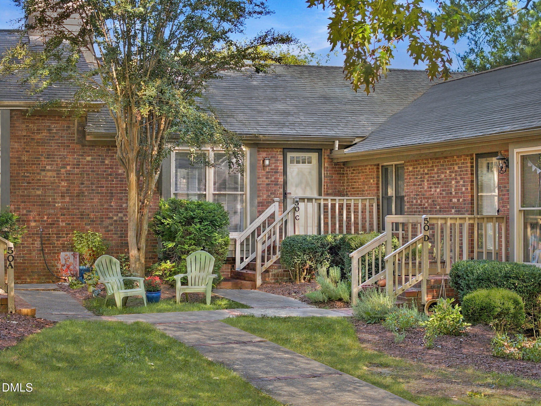 200 W Woodcroft Parkway 50c Property Photo 3