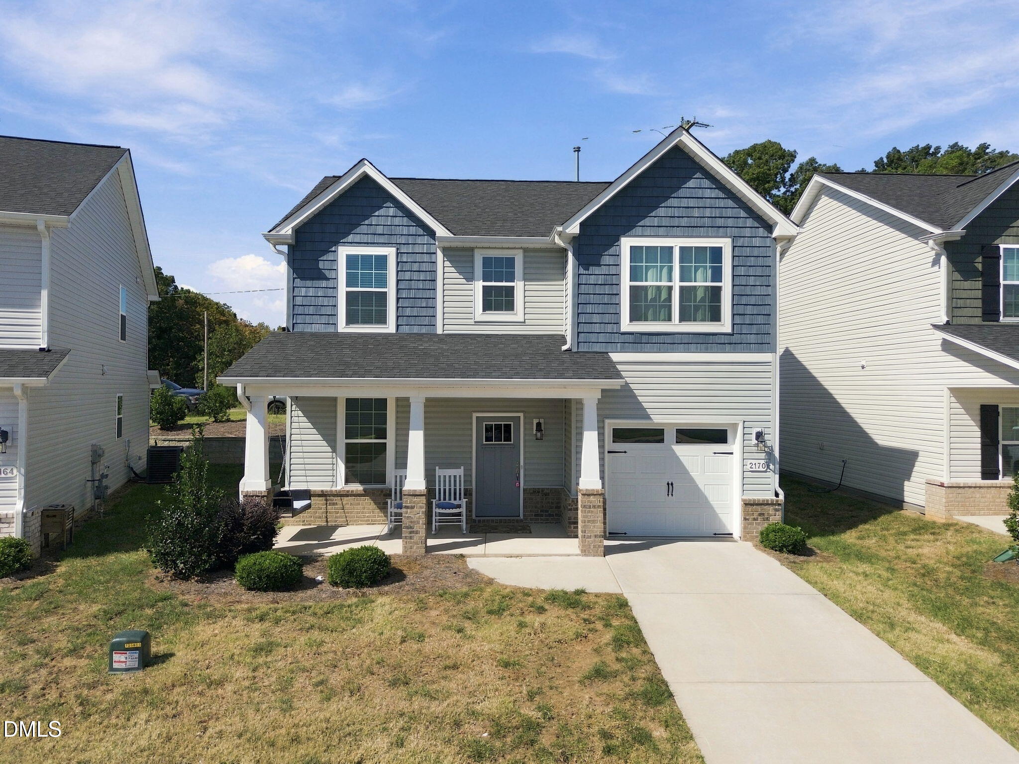 2170 Campbell Loop Property Photo 1