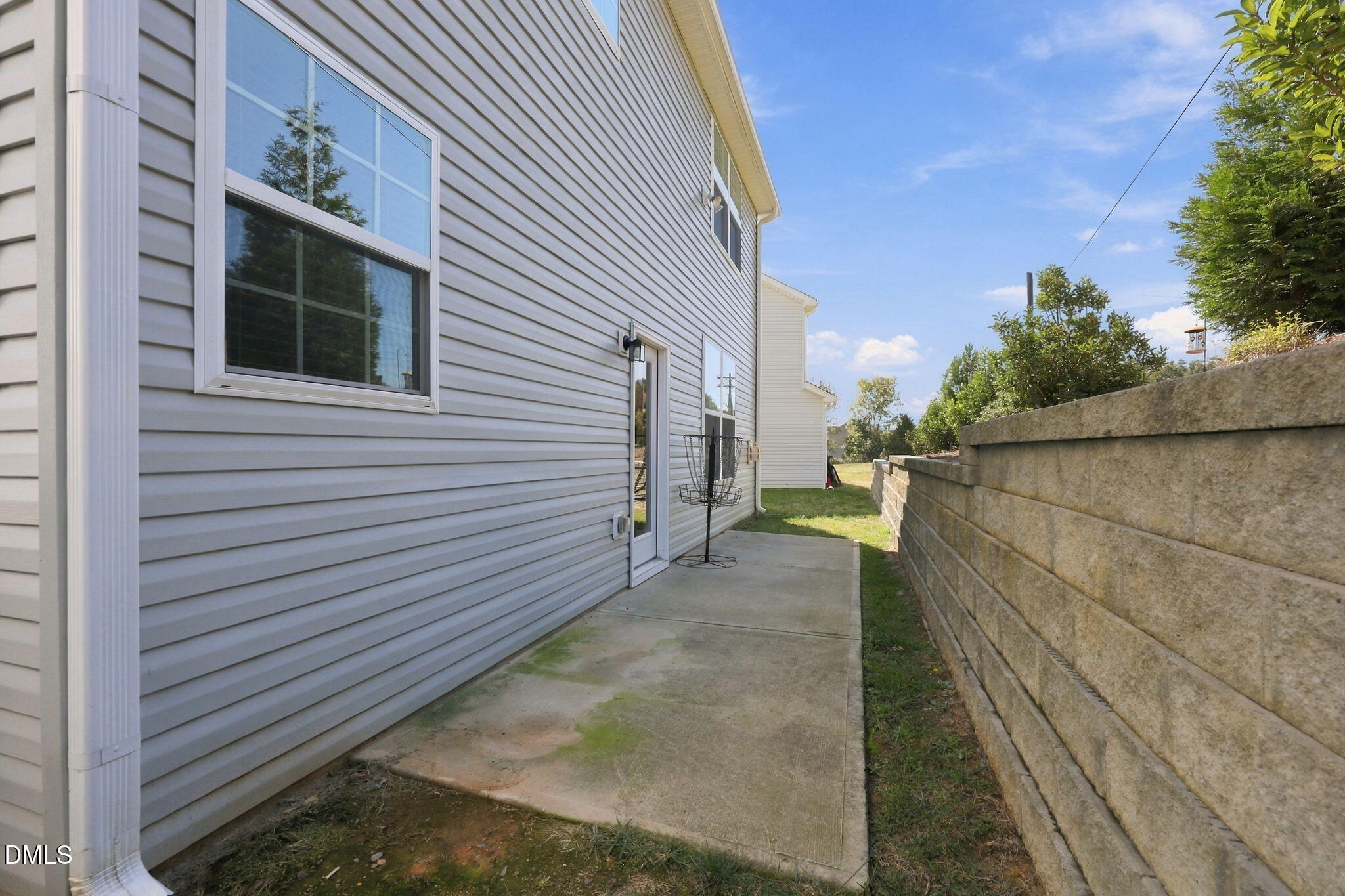 2170 Campbell Loop Property Photo 27