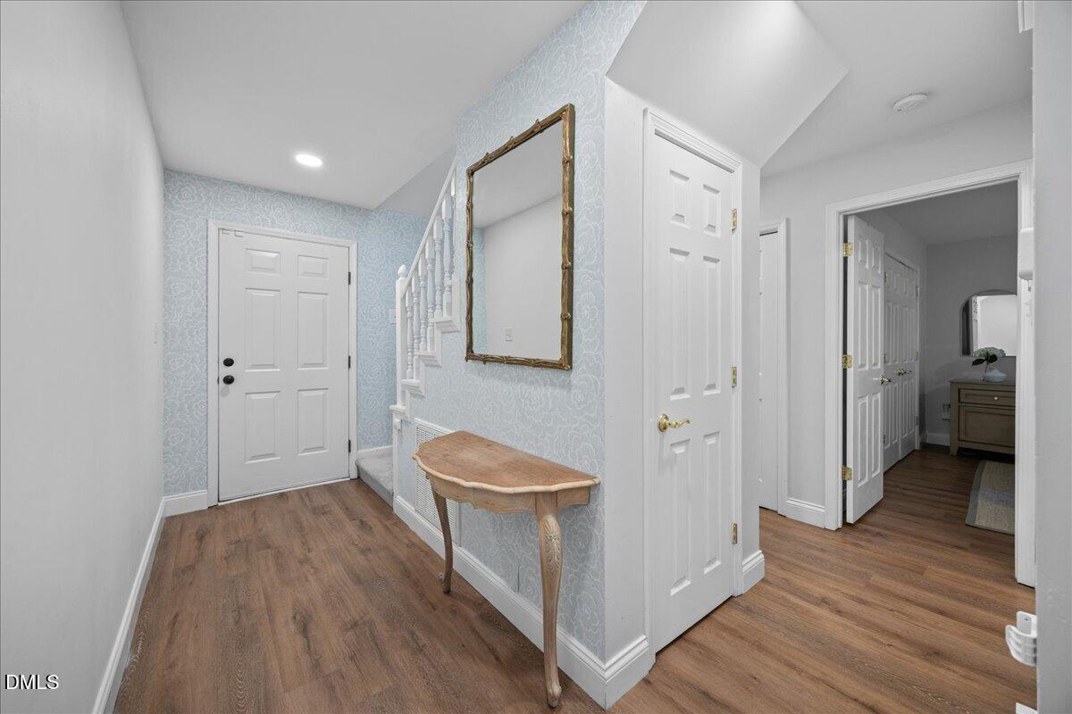 300 Burkwood Lane Property Photo 3