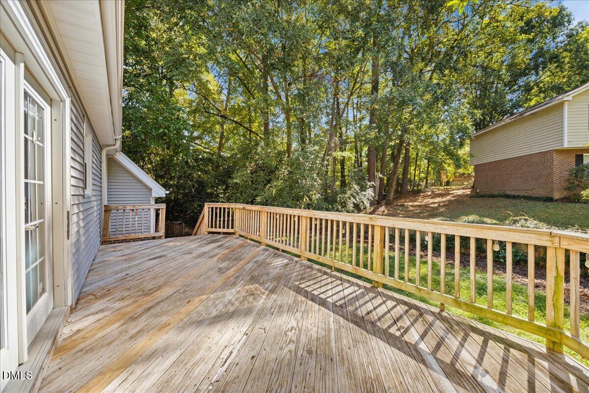 300 Burkwood Lane Property Photo 24