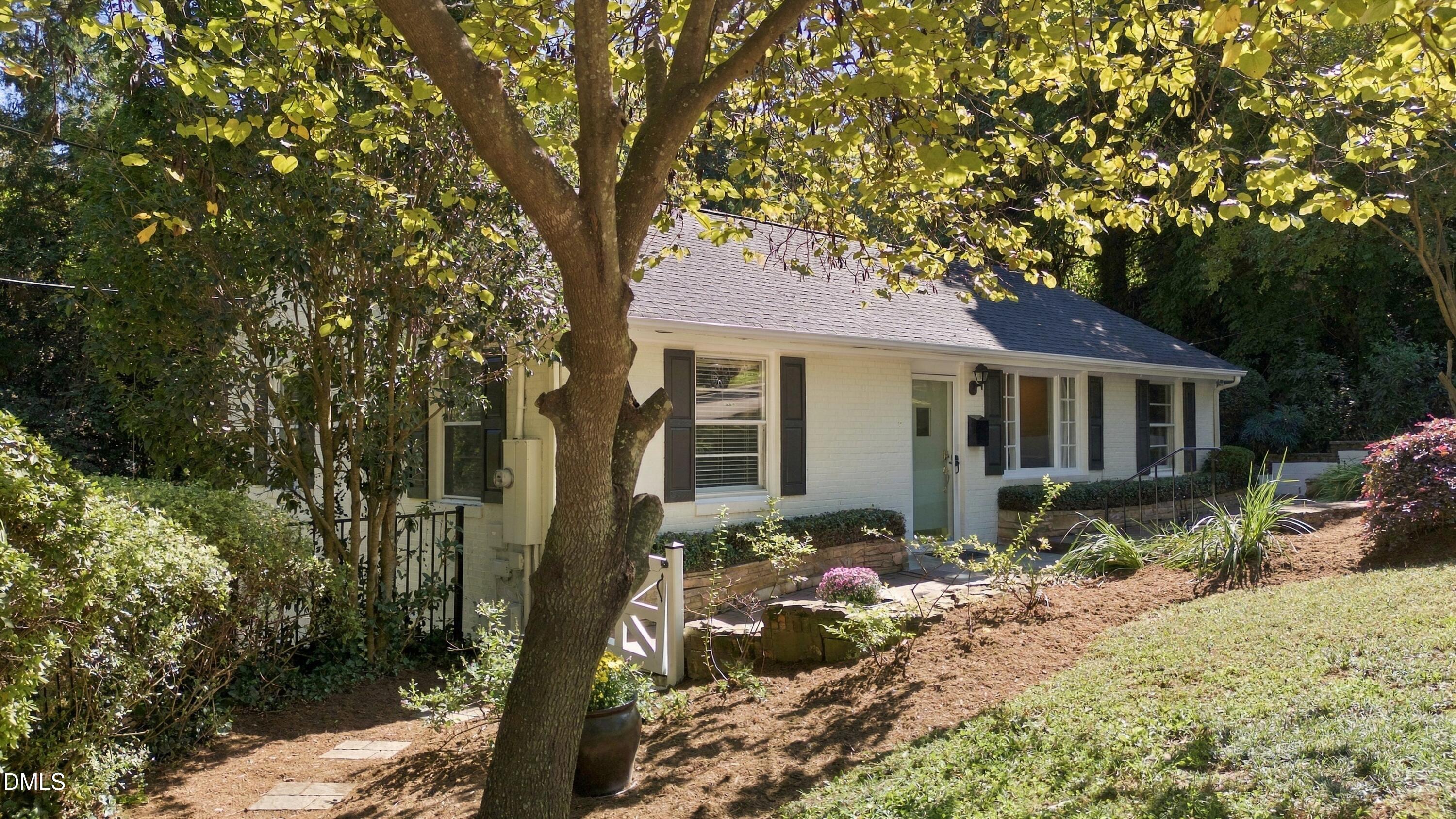 2216 Alexander Road Property Photo 1