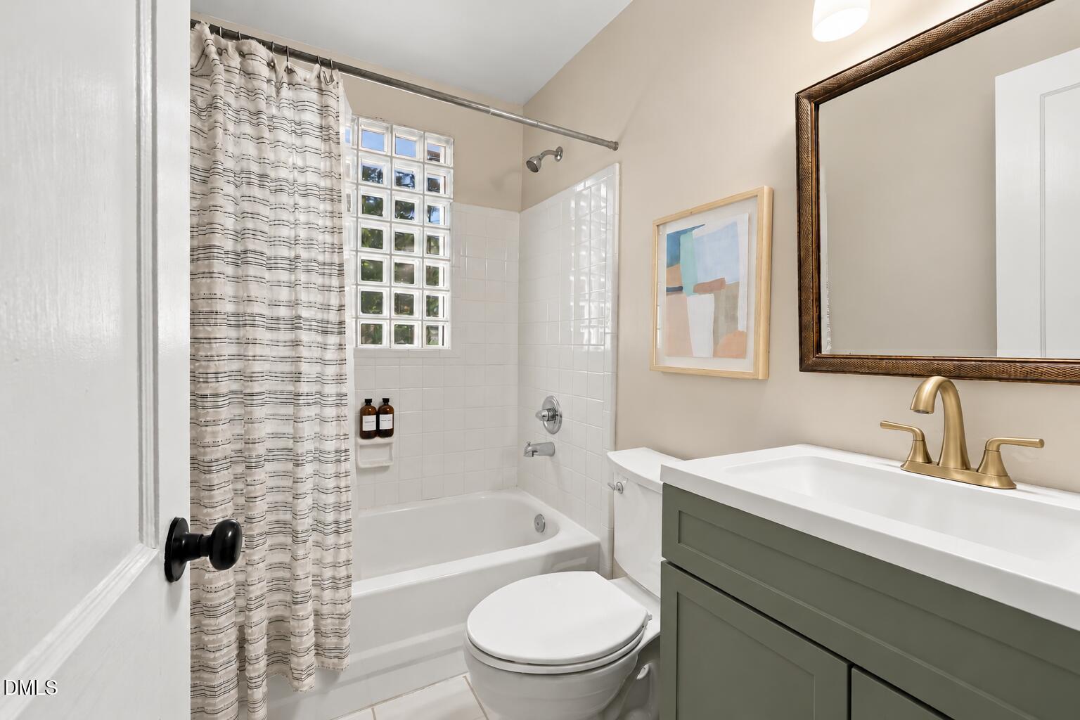 2216 Alexander Road Property Photo 7