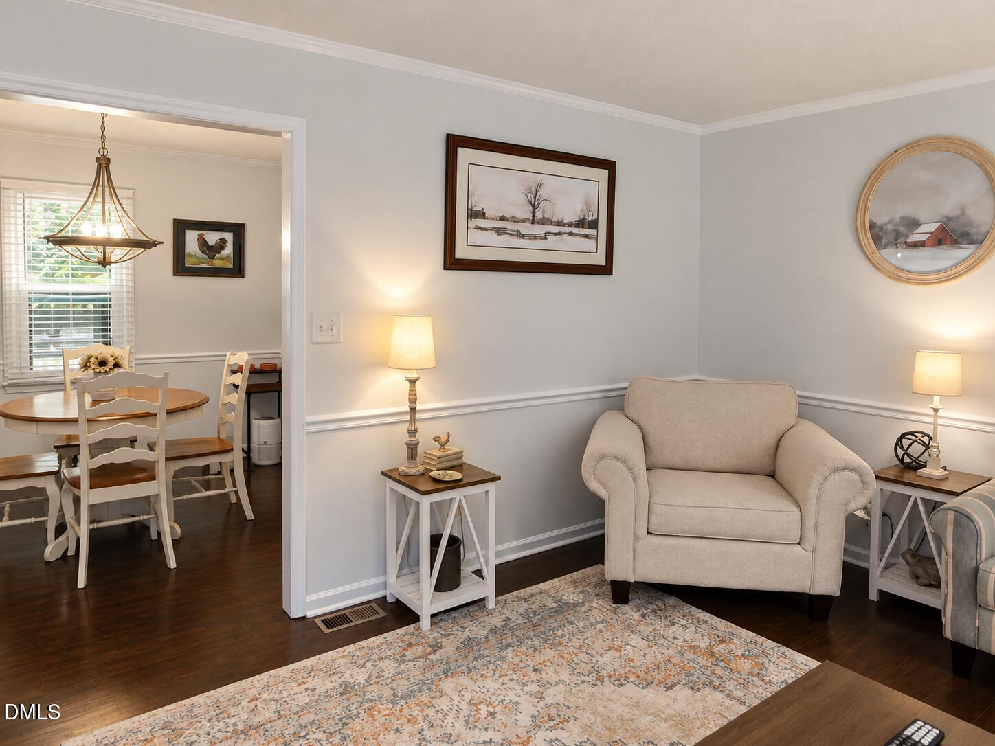 607 Valley Drive Property Photo 4