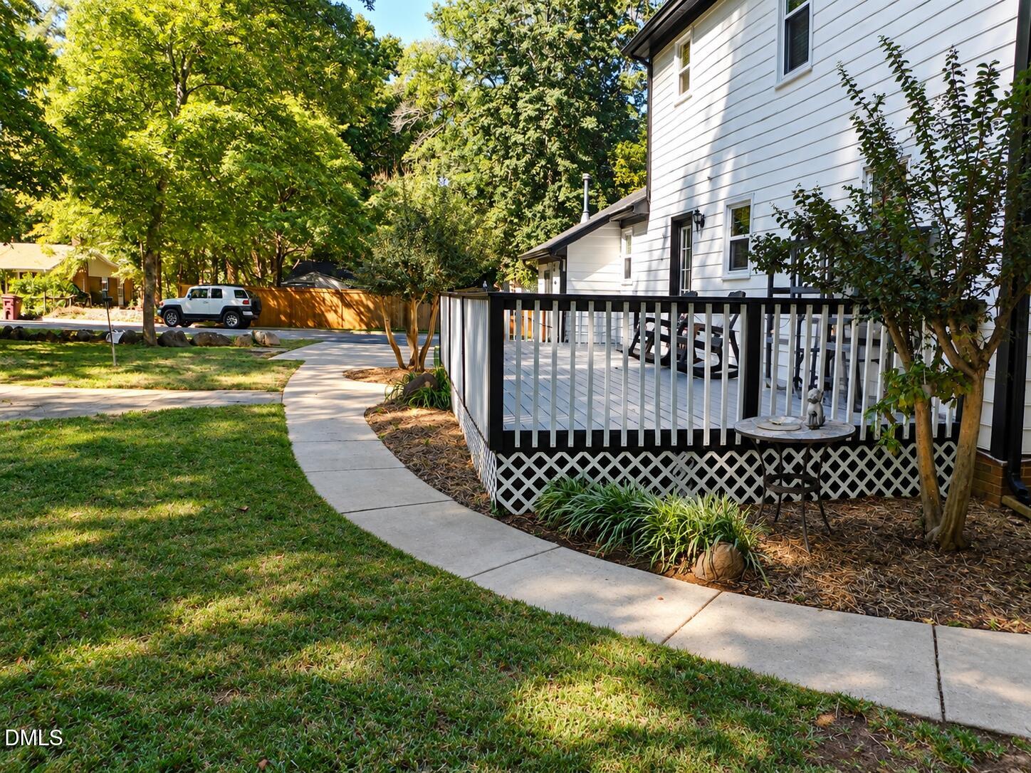 607 Valley Drive Property Photo 31