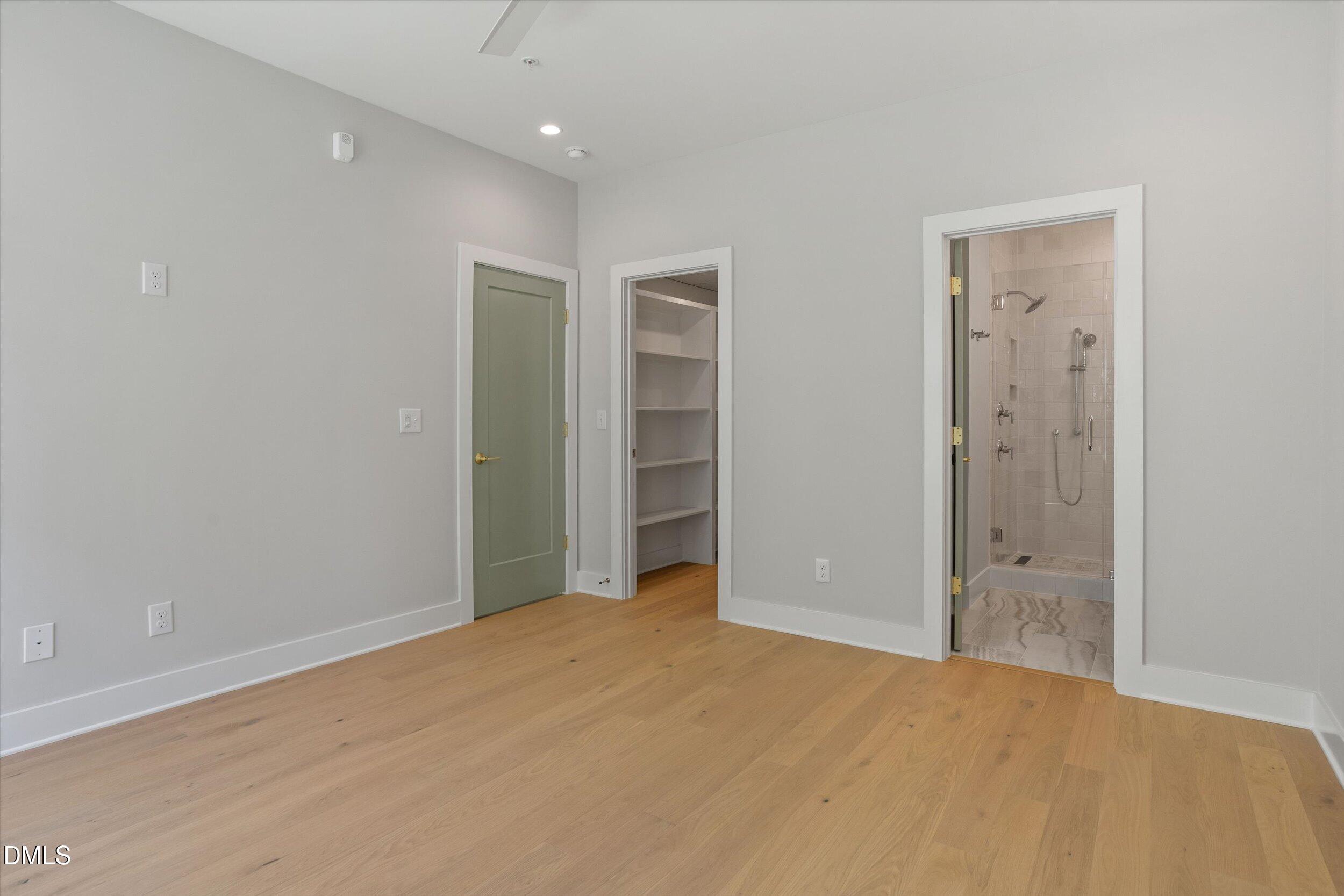 807 Niantic Street Property Photo 22