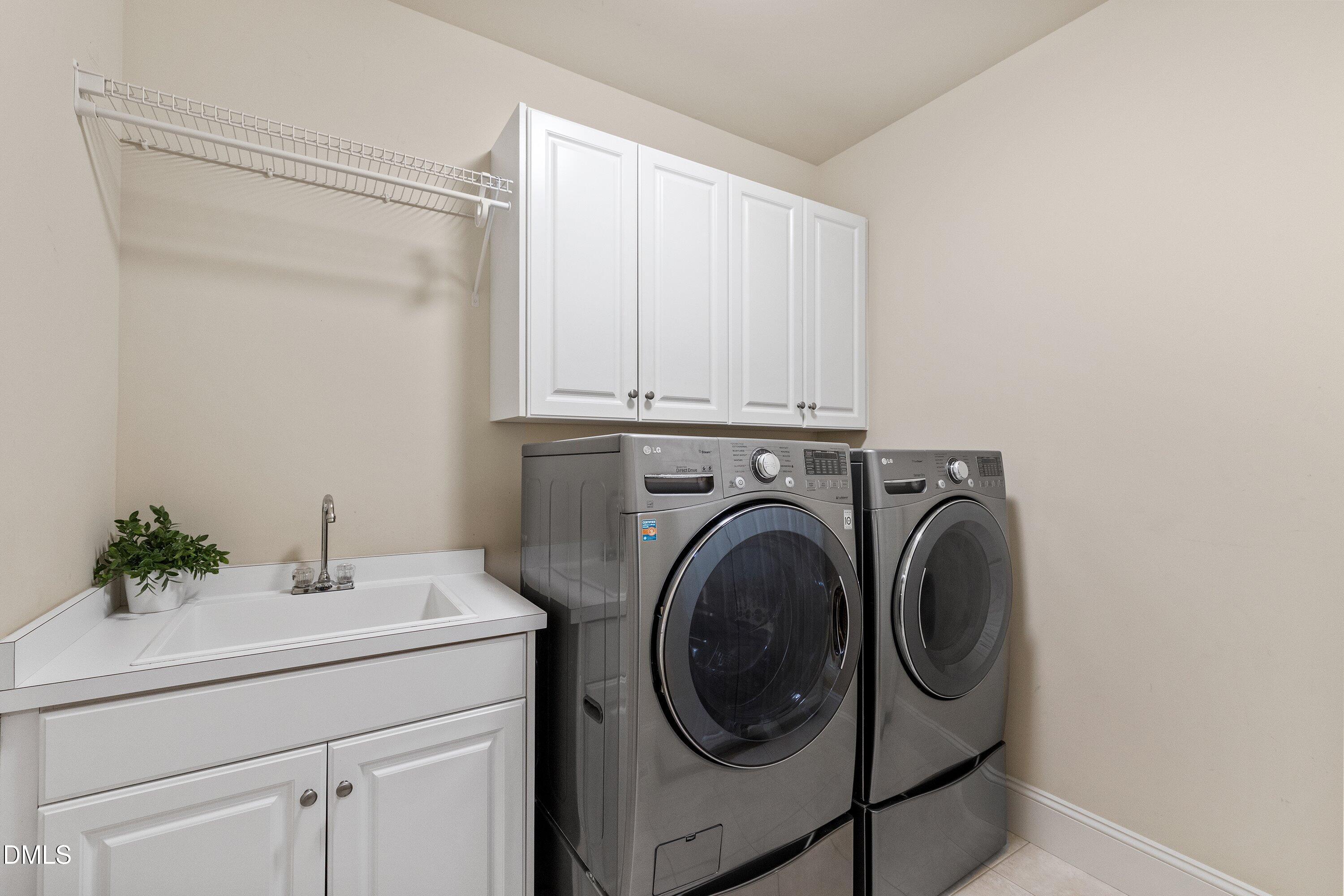 105 Luxorwind Drive Property Photo 10