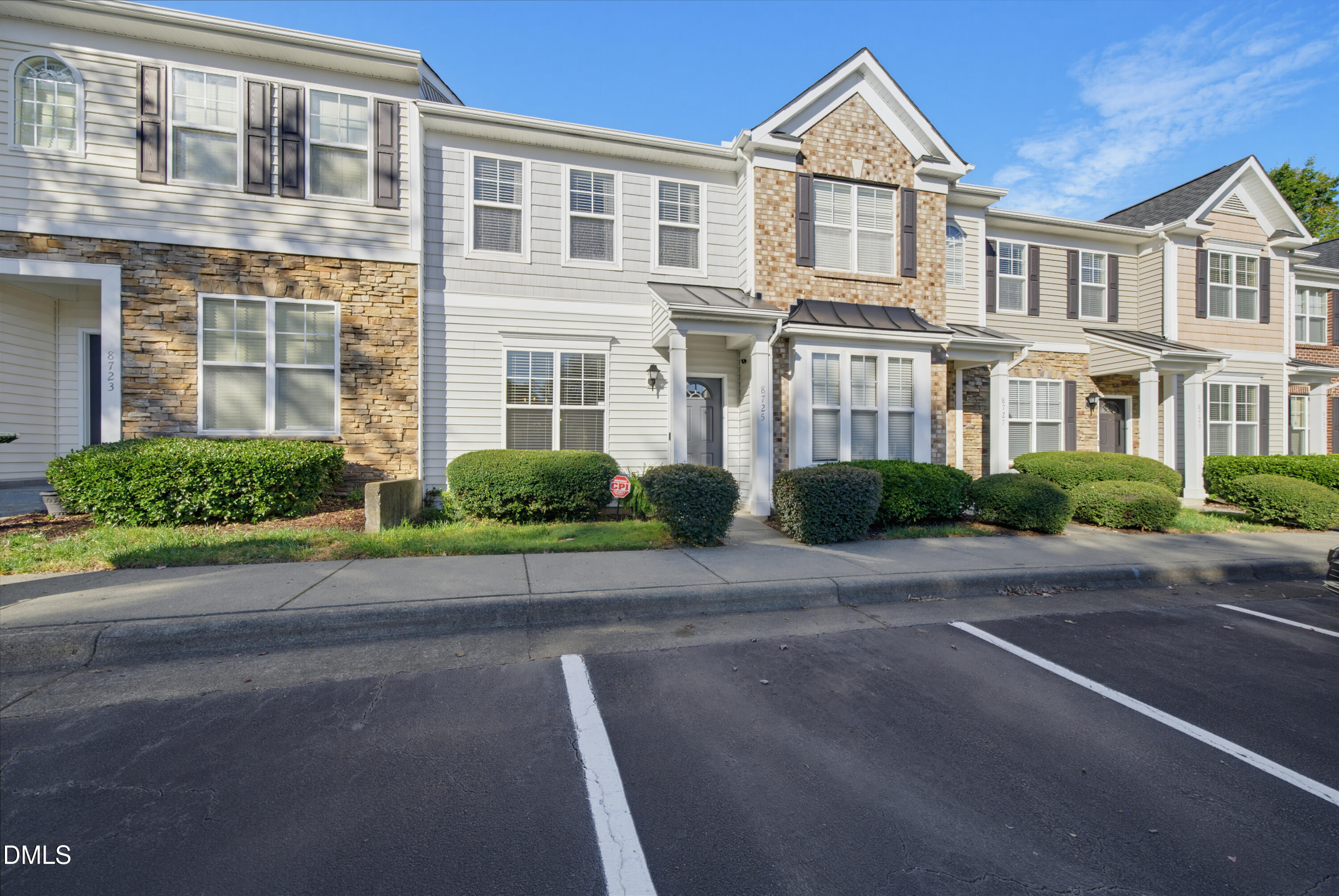 8725 Camden Park Drive Property Photo 1