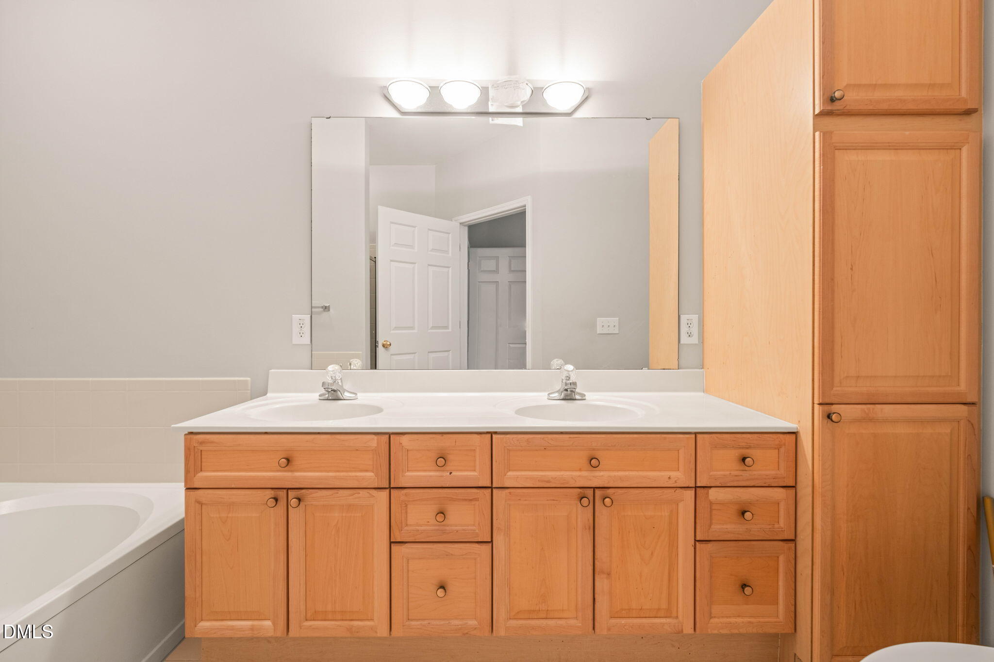 8221 Allyns Landing Way Property Photo 26
