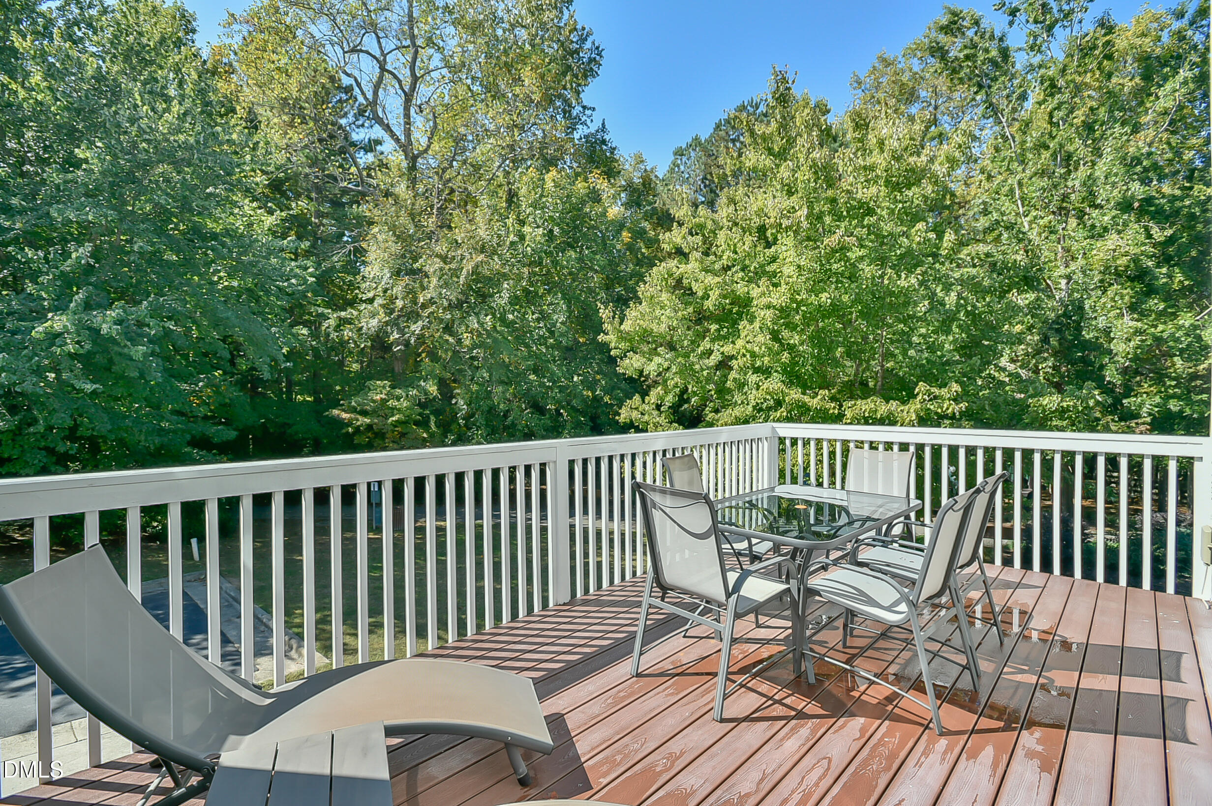 900 Edgewater Circle Property Photo 11