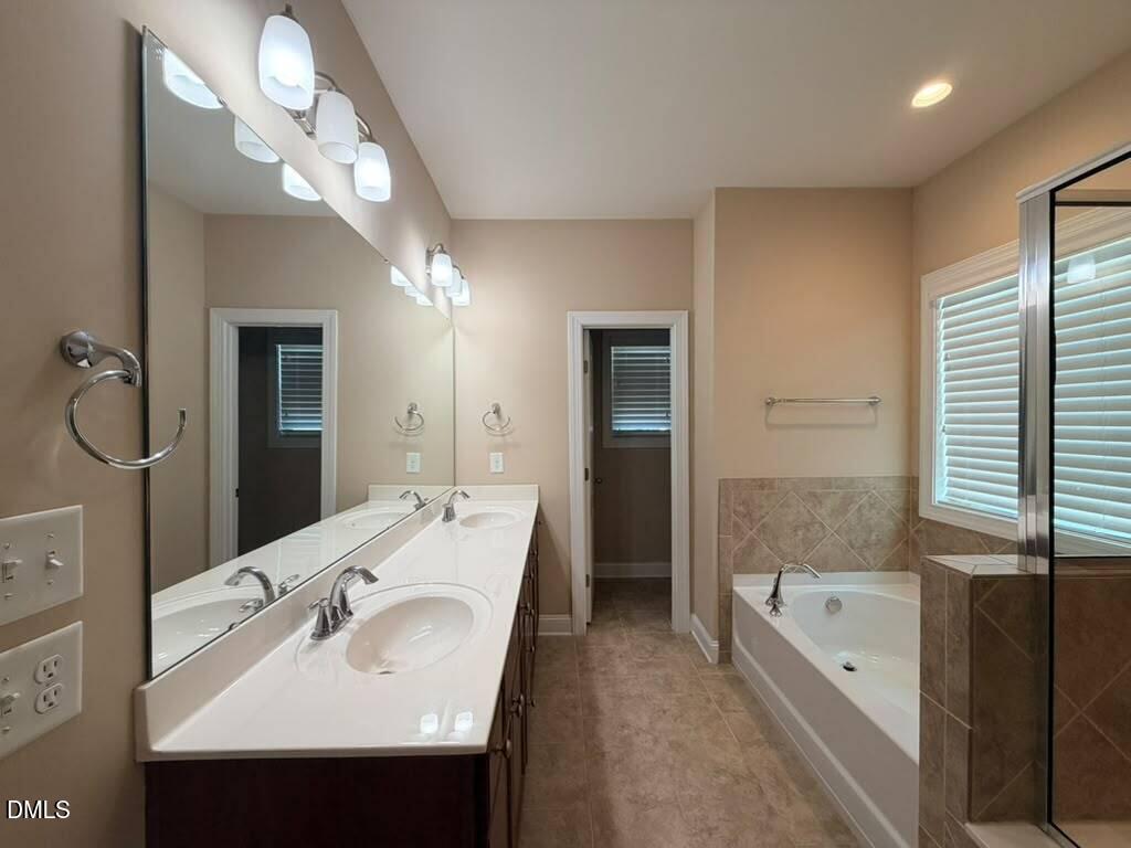 609 Liberty Hill Pass Property Photo 21