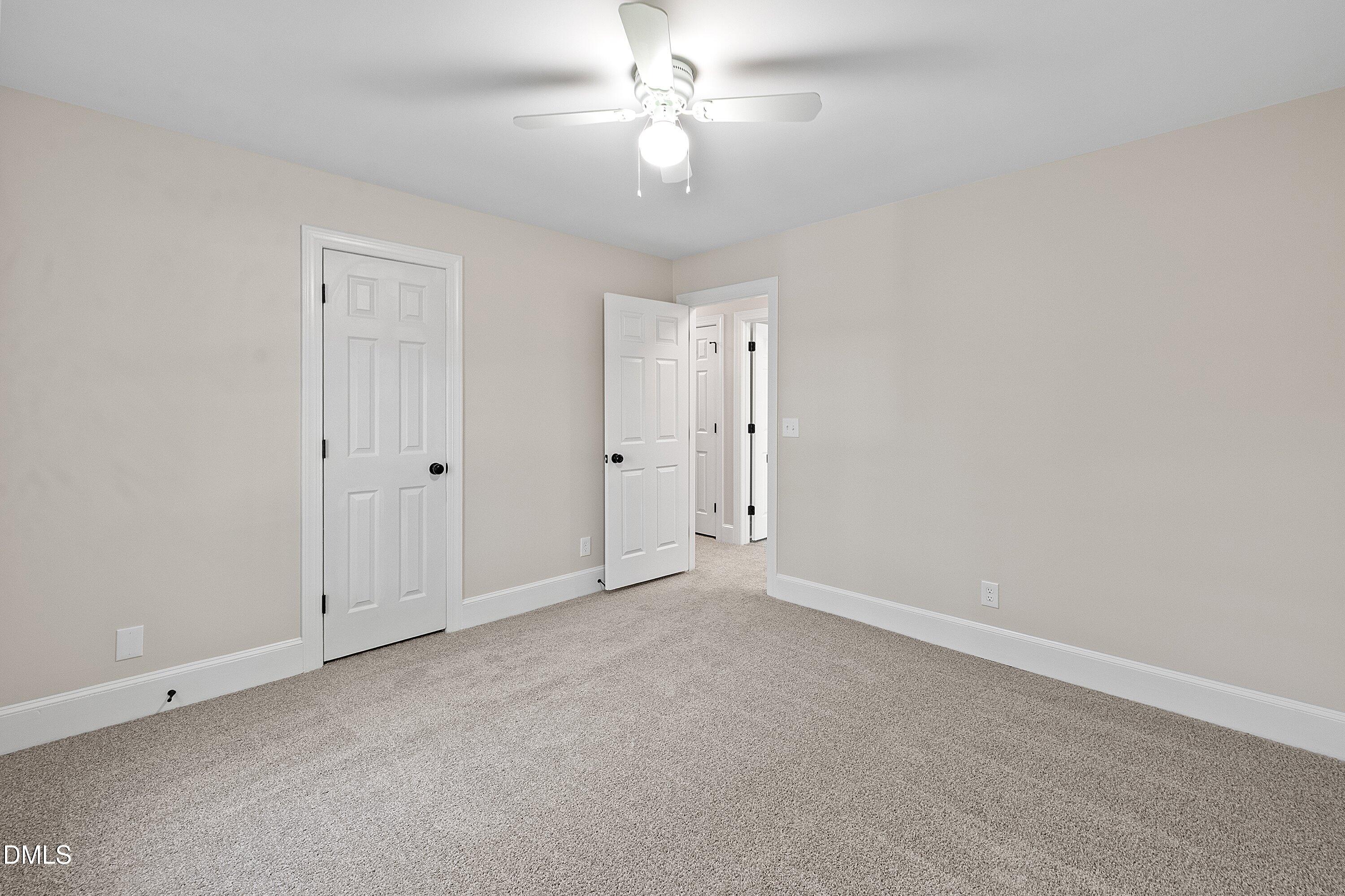 5413 W Oaks Drive Property Photo 92