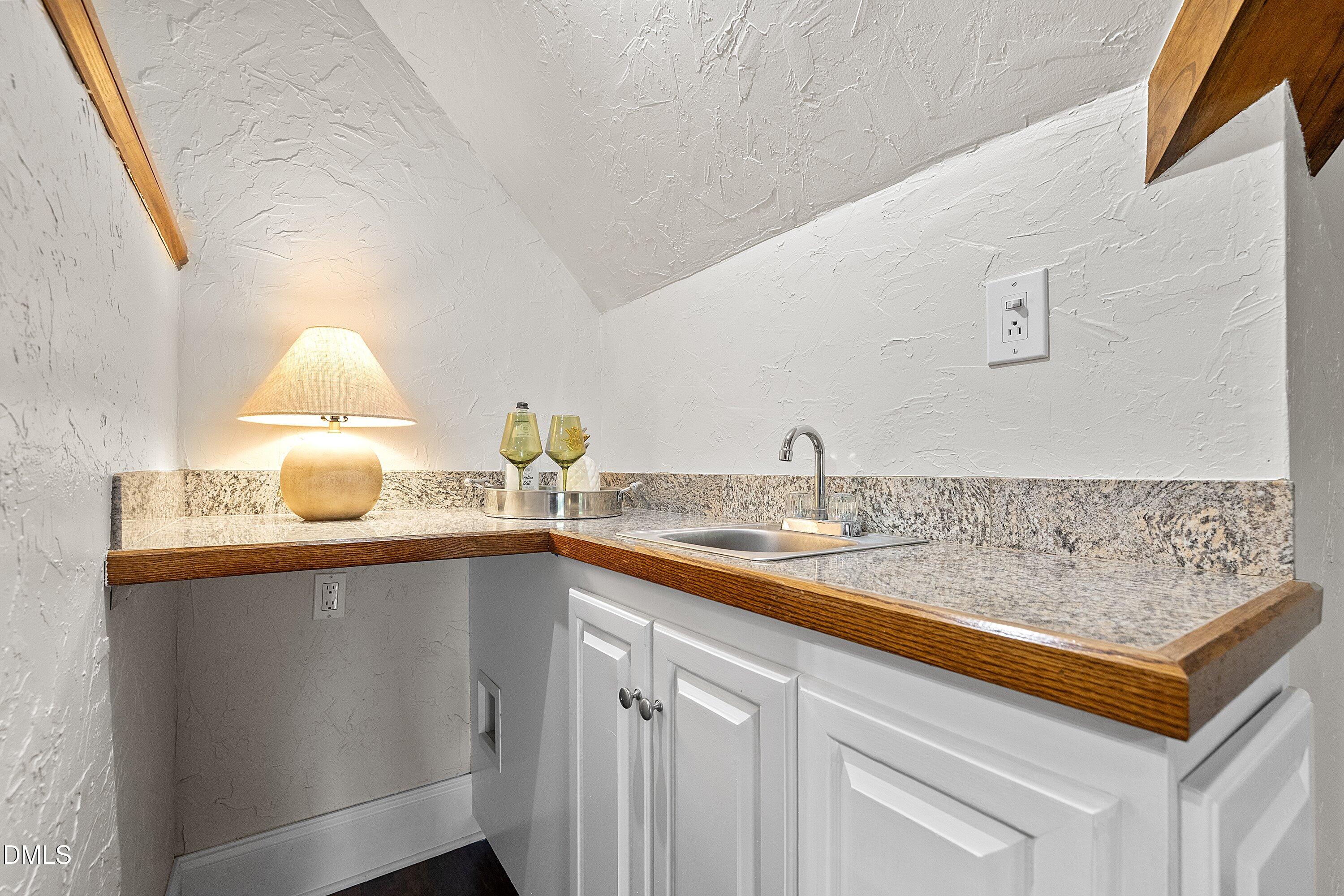 5413 W Oaks Drive Property Photo 106