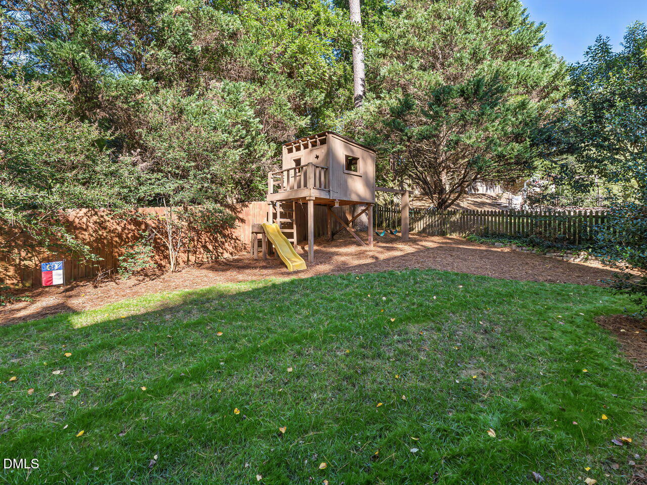 6009 Bramblewood Drive Property Photo 20