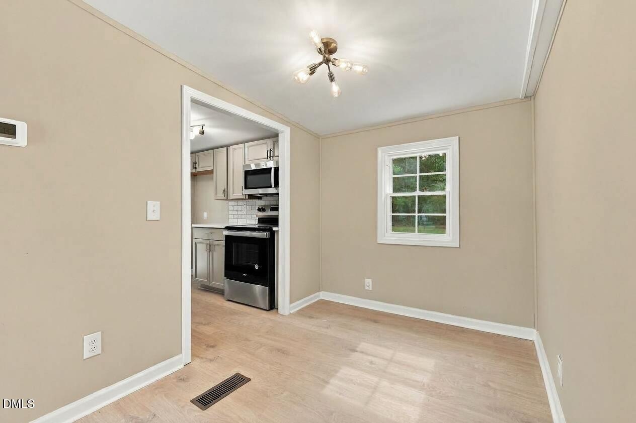 117 Fondern Drive Property Photo 8
