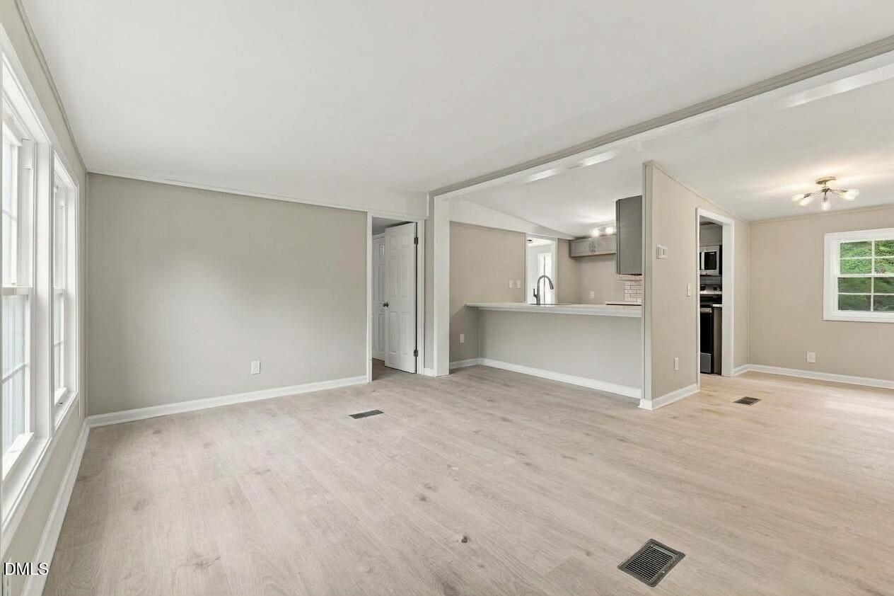 117 Fondern Drive Property Photo 11