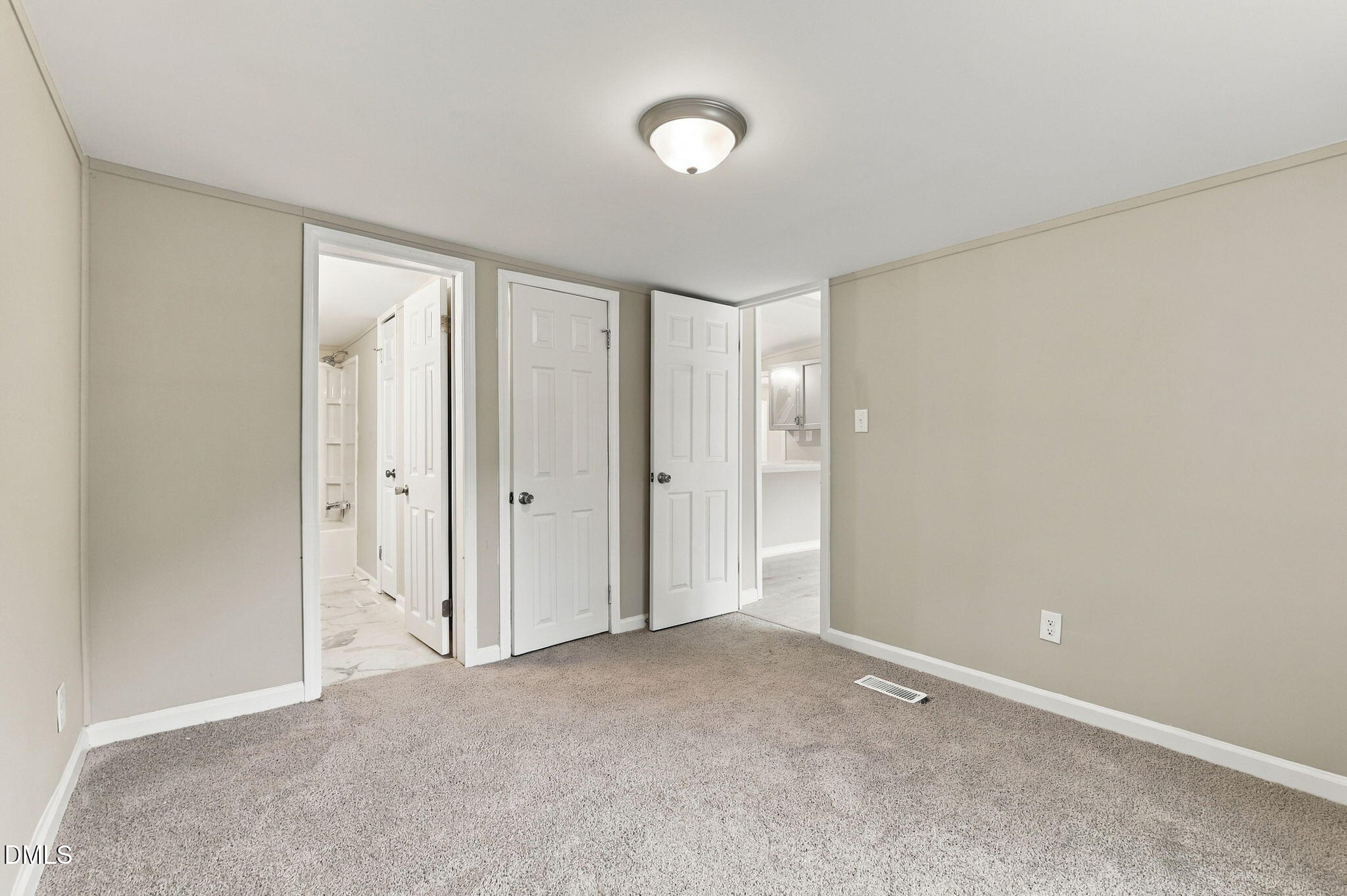 117 Fondern Drive Property Photo 15