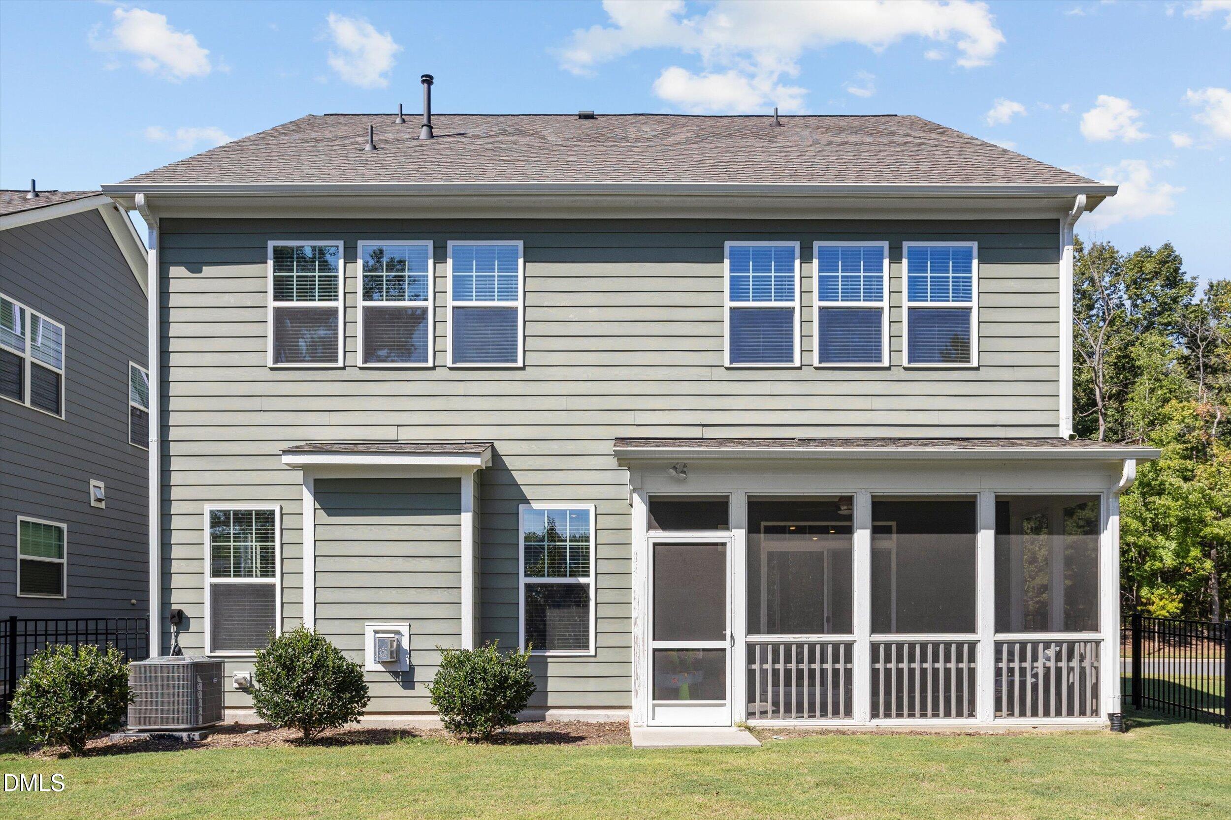 2148 Curry Meadow Way Property Photo 6