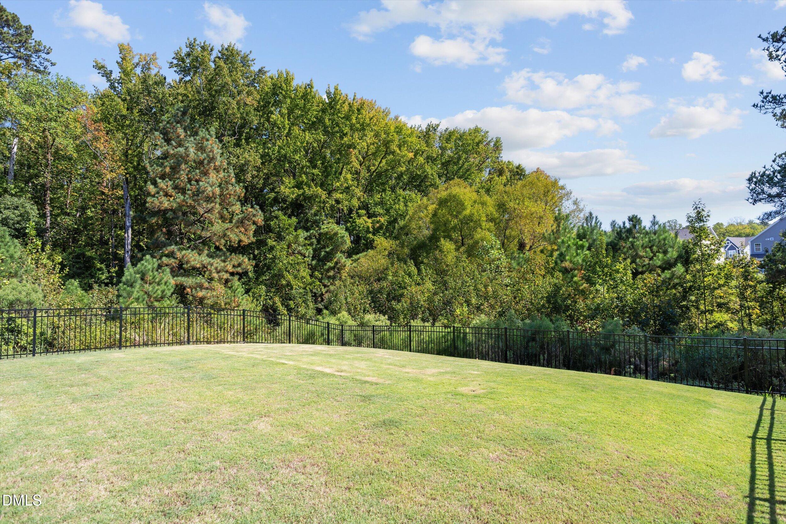 2148 Curry Meadow Way Property Photo 8