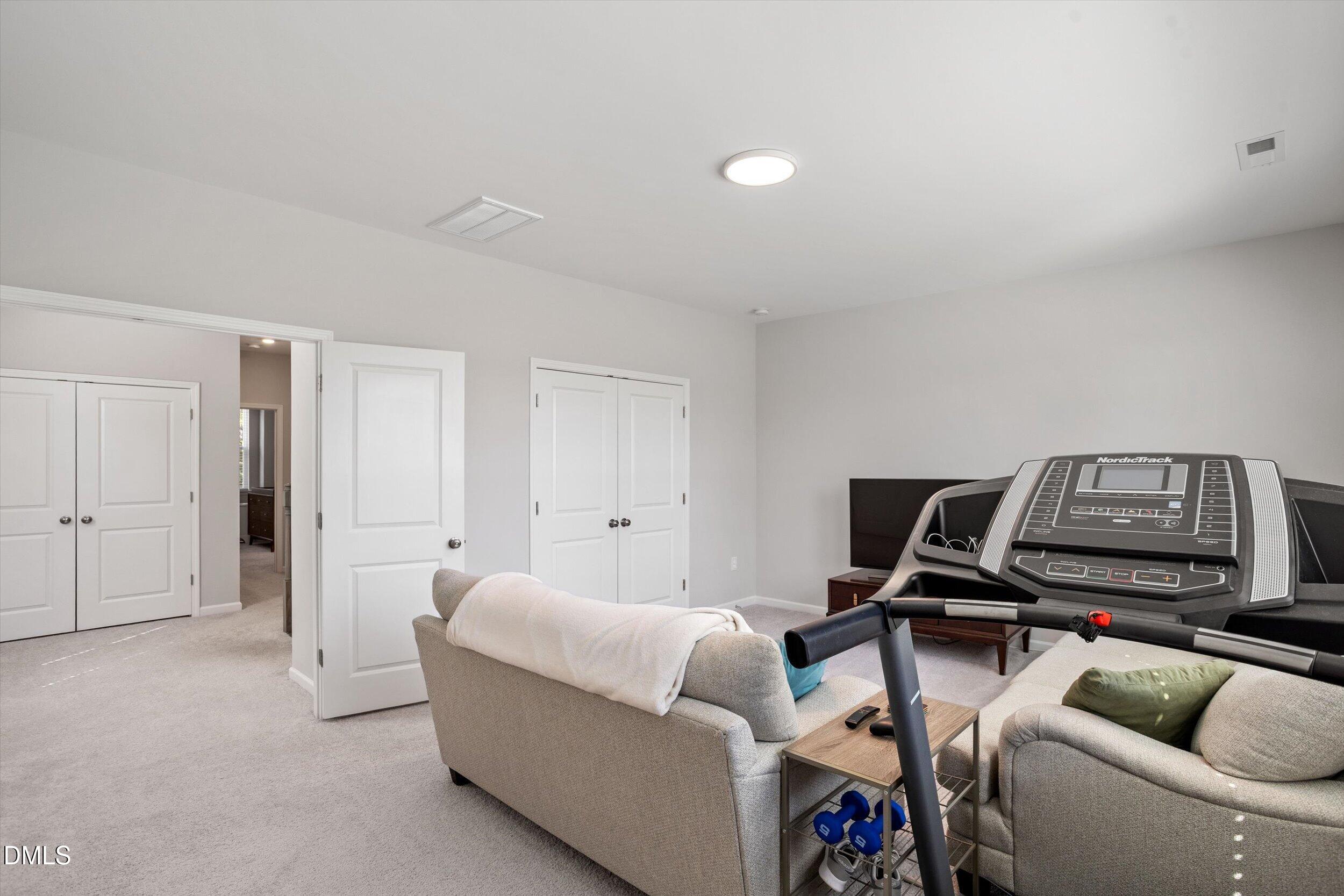 2148 Curry Meadow Way Property Photo 38