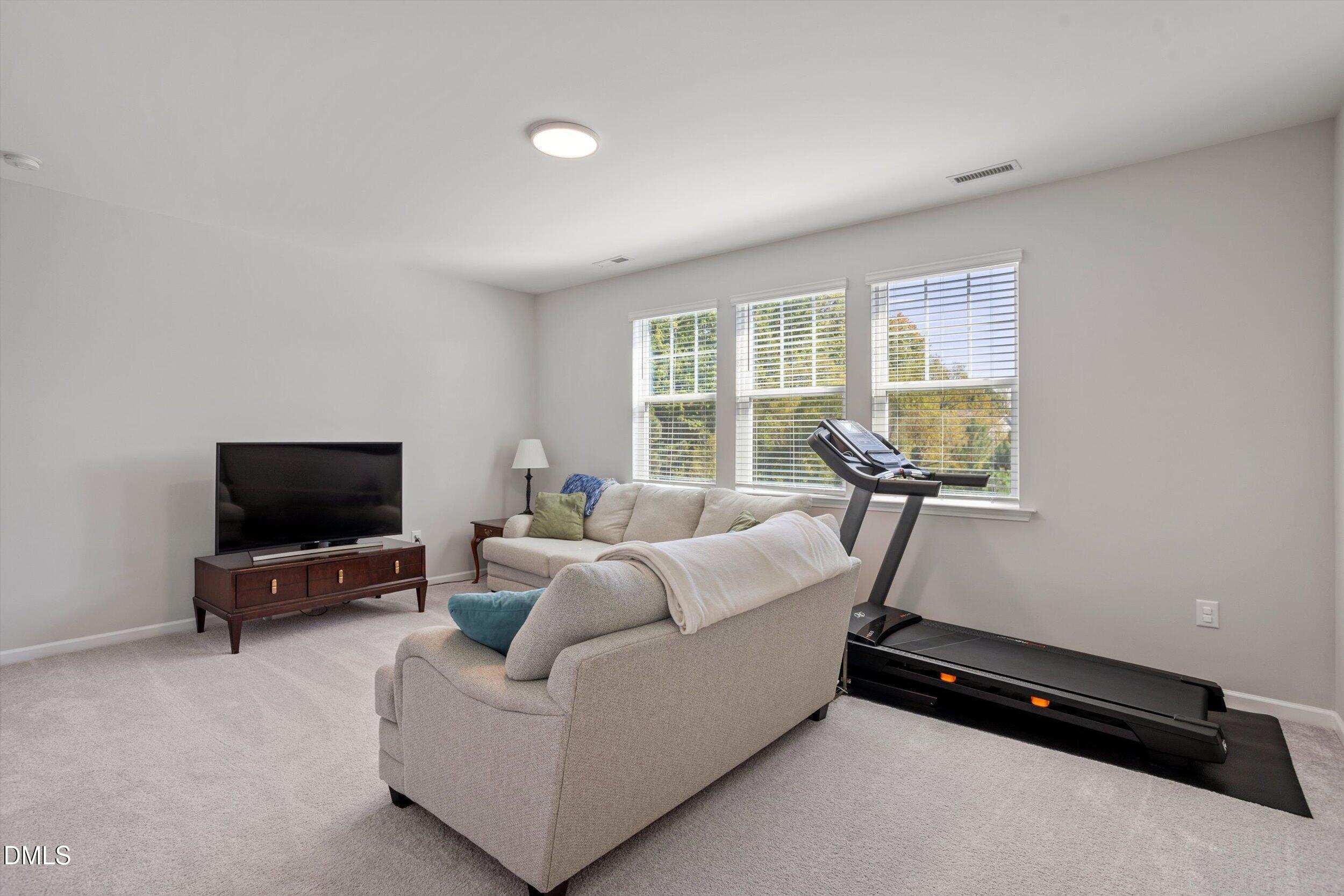 2148 Curry Meadow Way Property Photo 39