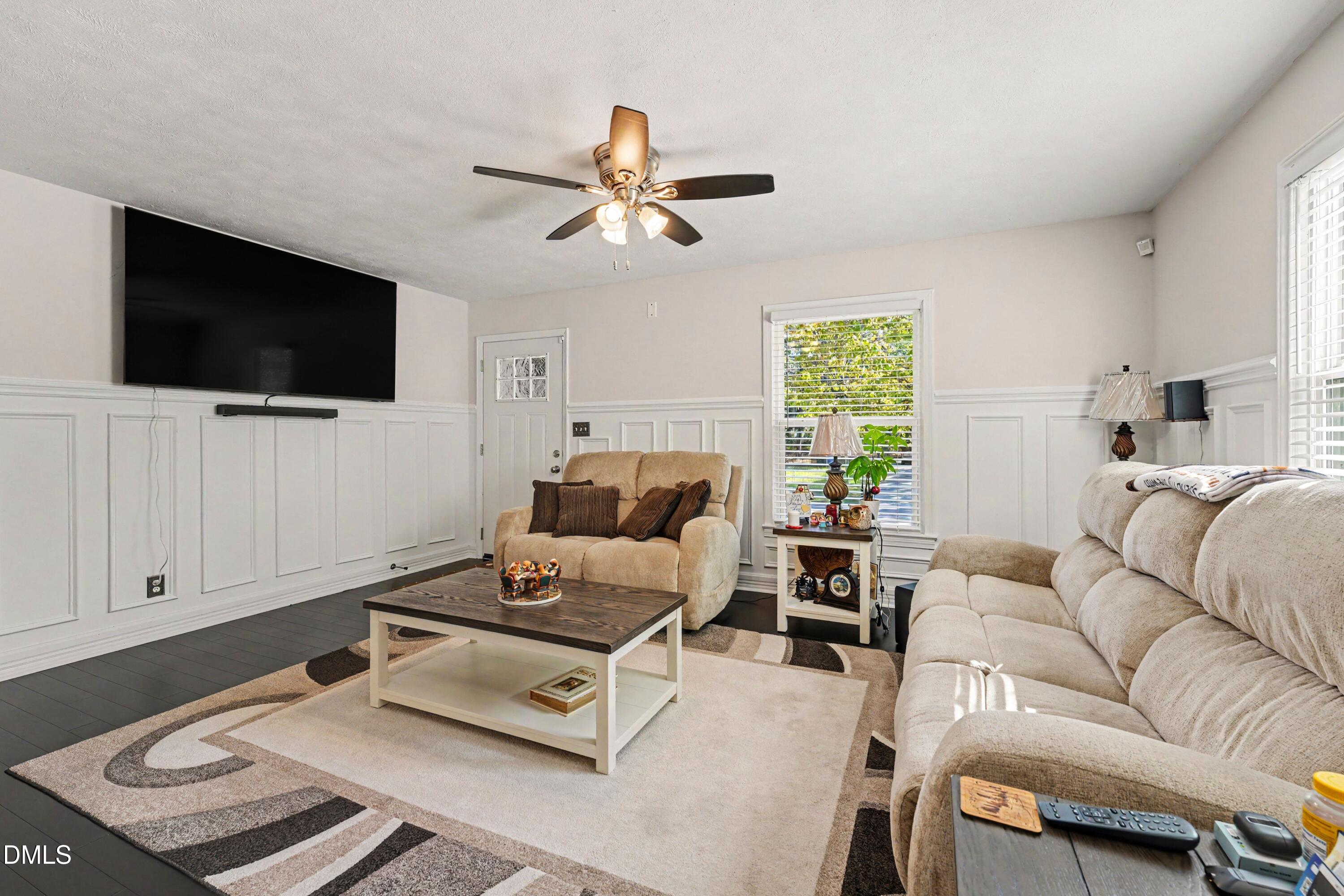 3914 Coventry Road Property Photo 2