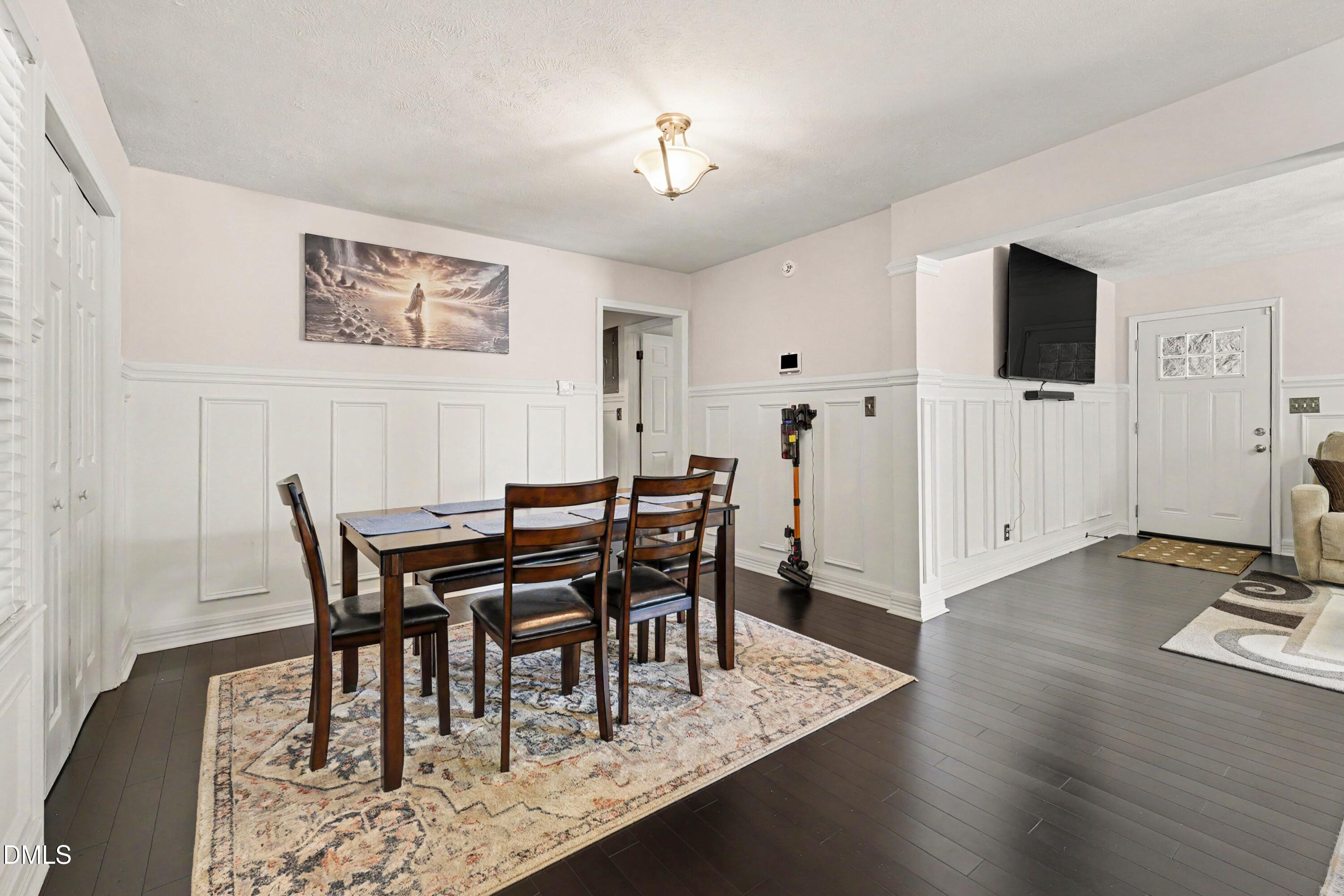 3914 Coventry Road Property Photo 12