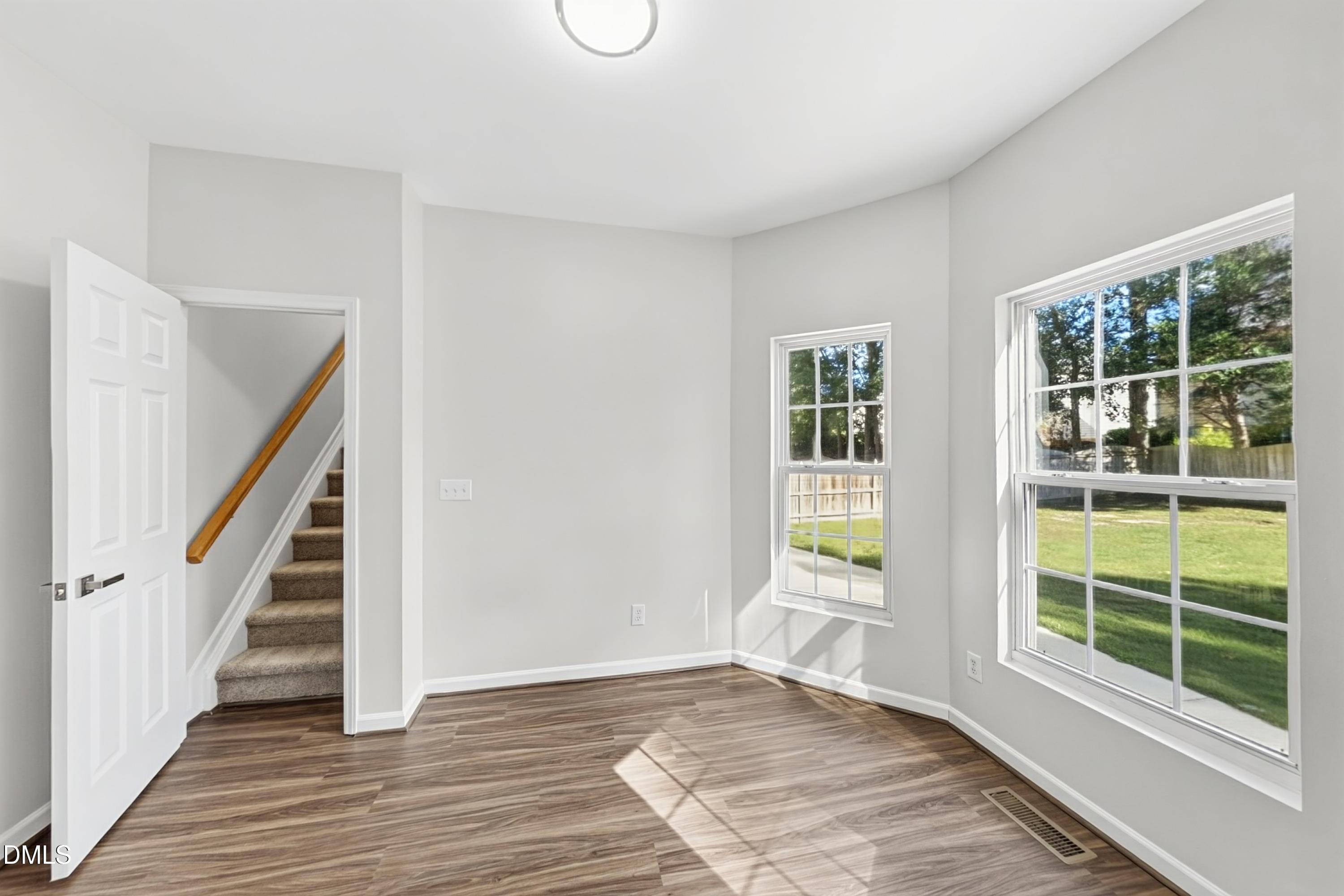 5624 Clarks Fork Drive Property Photo 9