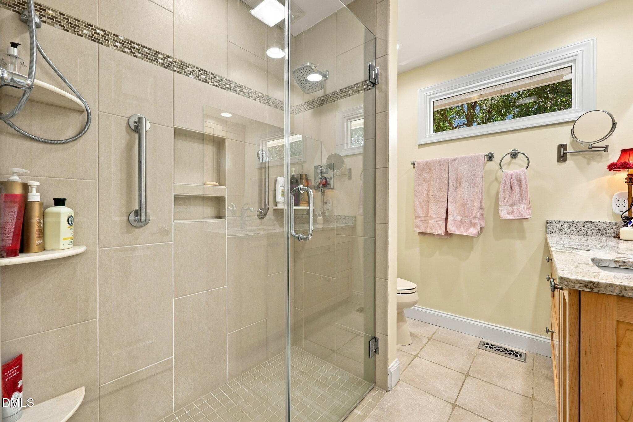 995 Bolton Road Property Photo 11