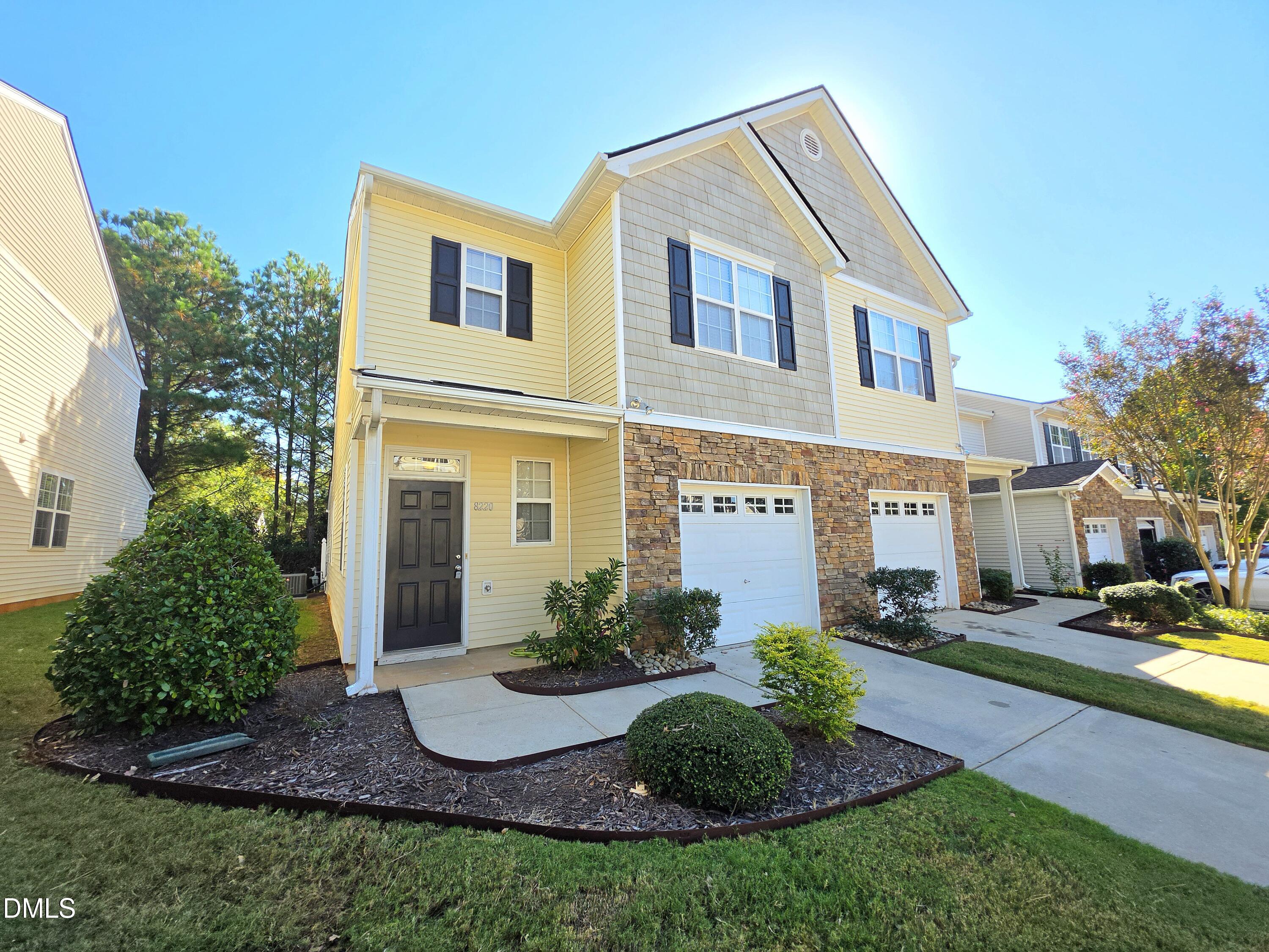 8220 Belneath Court Property Photo 1