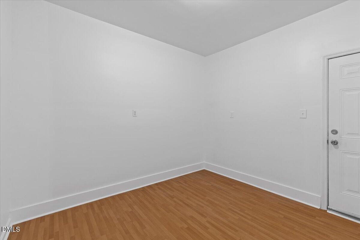 6122 Conaway Drive Property Photo 12